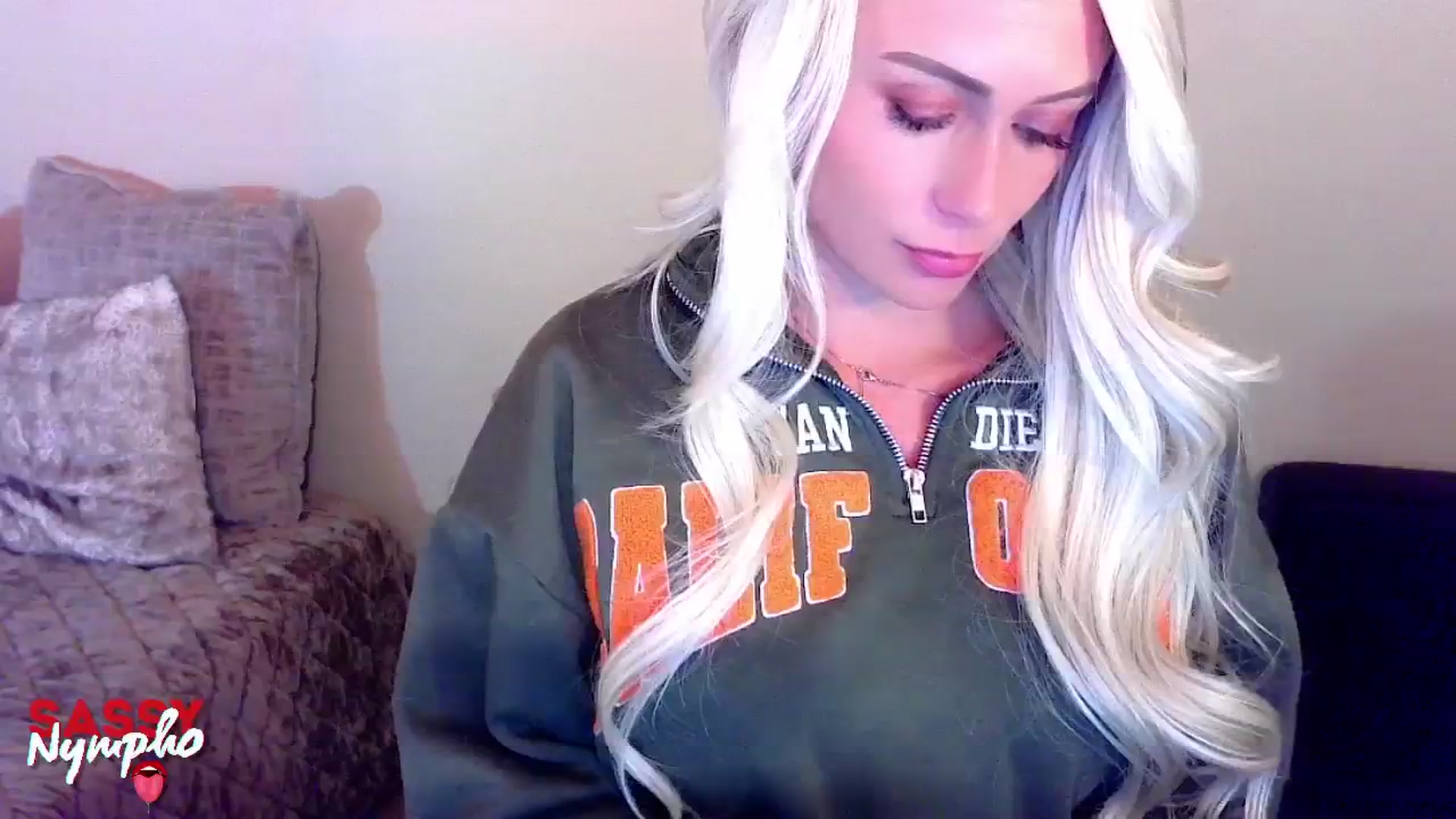 Gallery image thumbnail from Sassy_Nympho's myfreecams stream on, 05/04/2024, 13:15 image 10 of 20