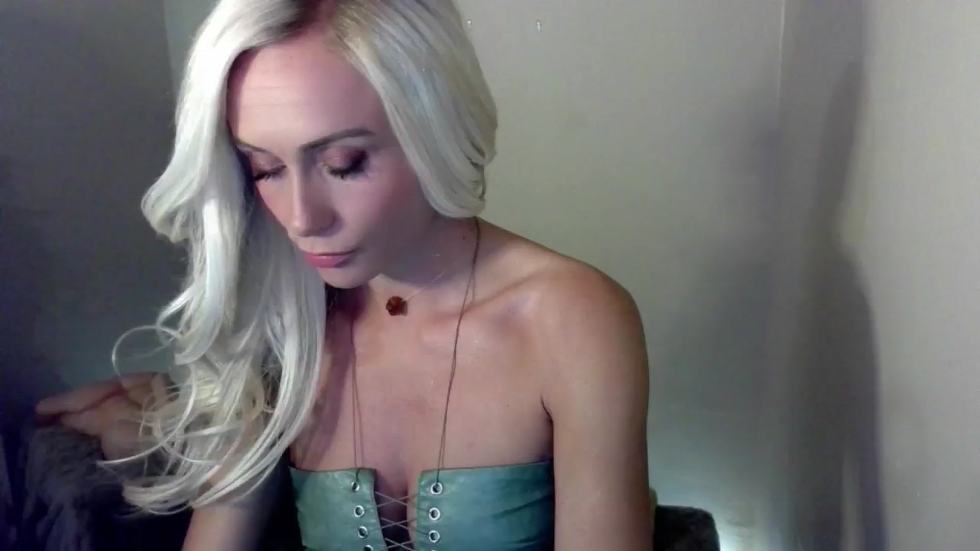 Gallery image thumbnail from Sassy_Nympho's myfreecams stream on, 09/29/2024, 04:34 image 8 of 20