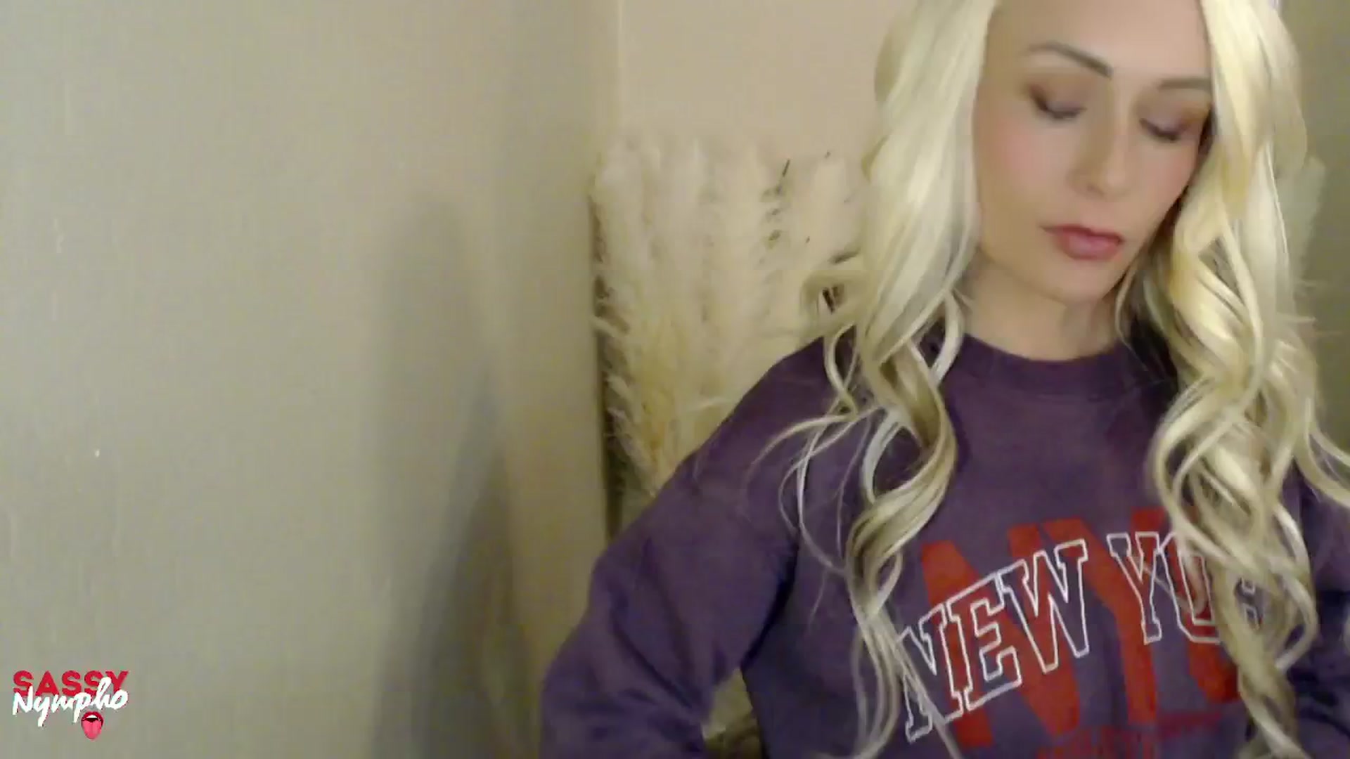 Gallery image thumbnail from Sassy_Nympho's myfreecams stream on, 02/19/2025, 09:47 image 13 of 20