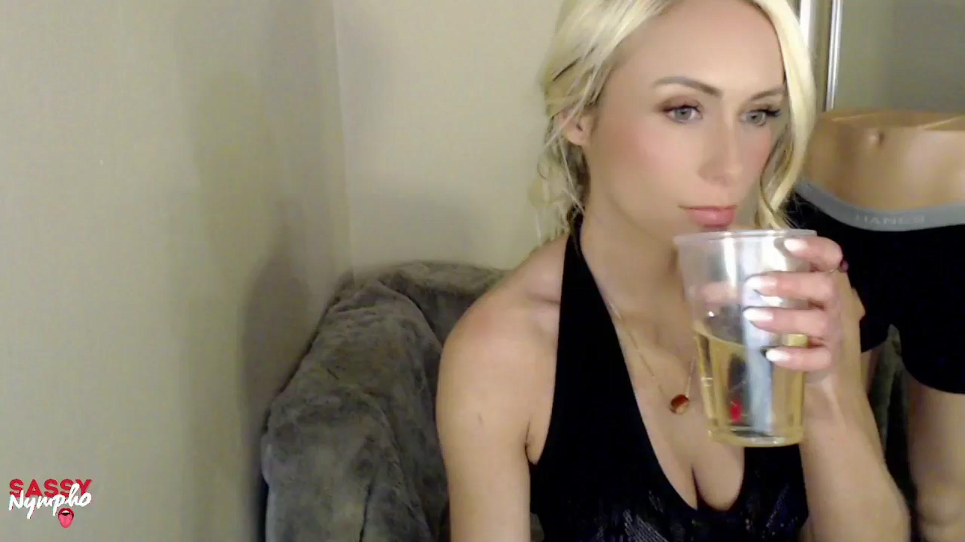 Gallery image thumbnail from Sassy_Nympho's myfreecams stream on, 04/27/2025, 05:08 image 17 of 20