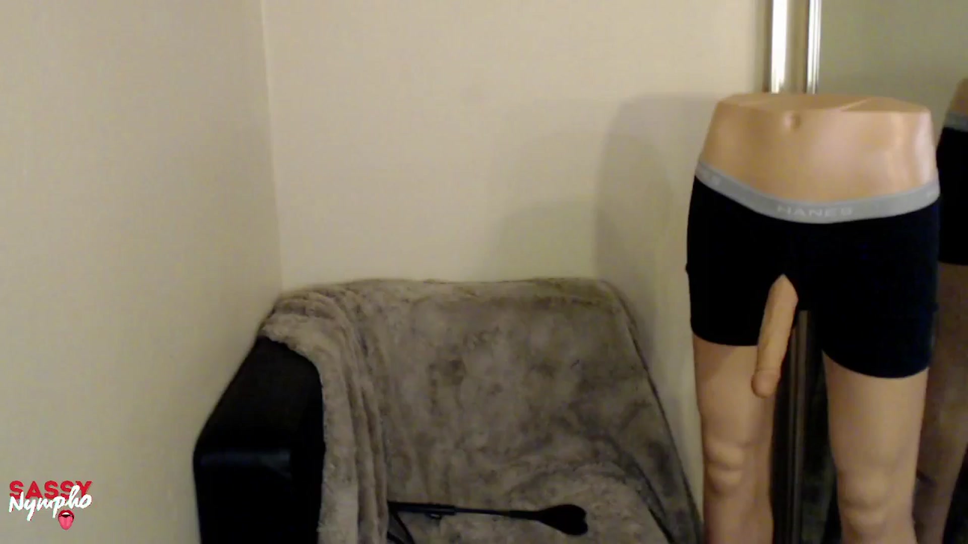 Gallery image thumbnail from Sassy_Nympho's myfreecams stream on, 04/27/2025, 08:28 image 12 of 20