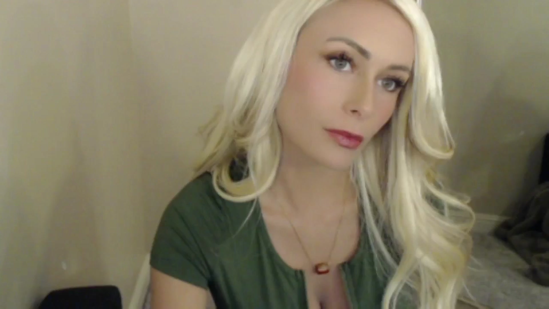Gallery image thumbnail from Sassy_Nympho's myfreecams stream on, 04/29/2025, 01:59 image 3 of 20
