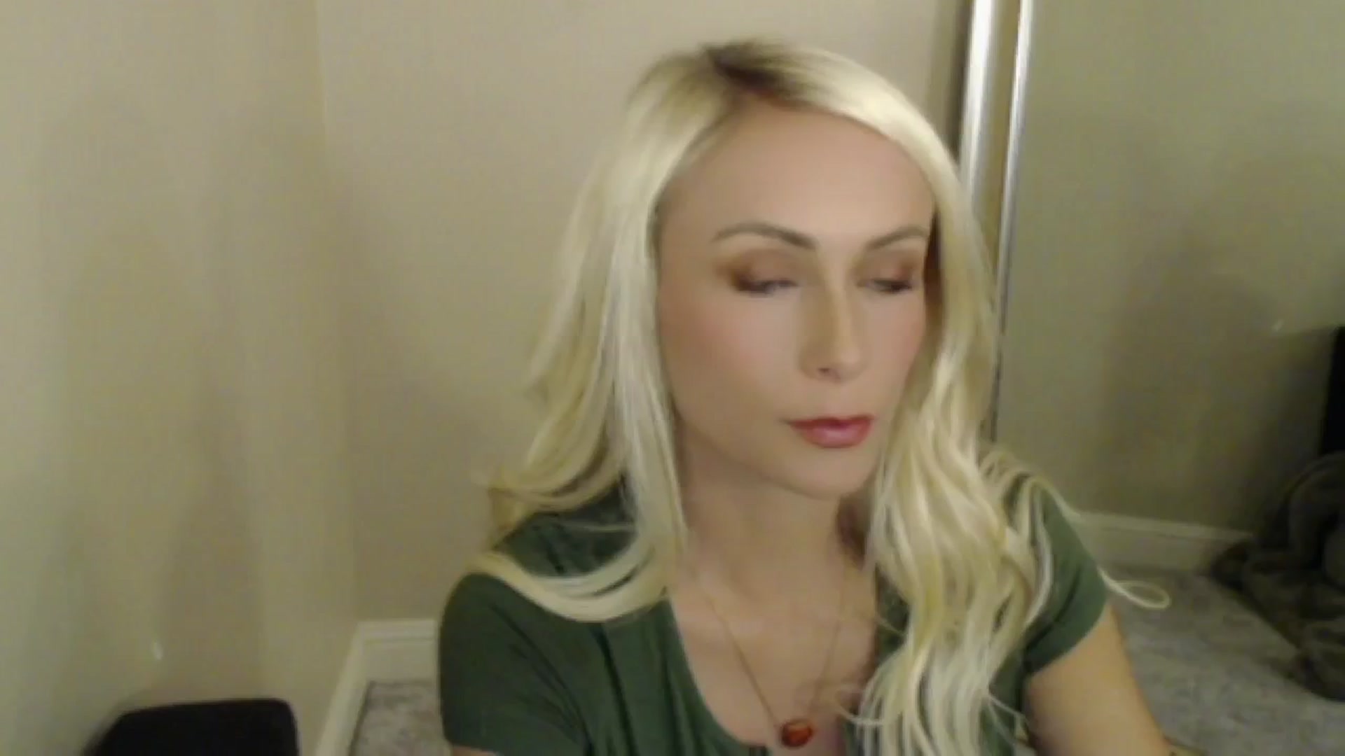 Gallery image thumbnail from Sassy_Nympho's myfreecams stream on, 04/29/2025, 01:59 image 20 of 20