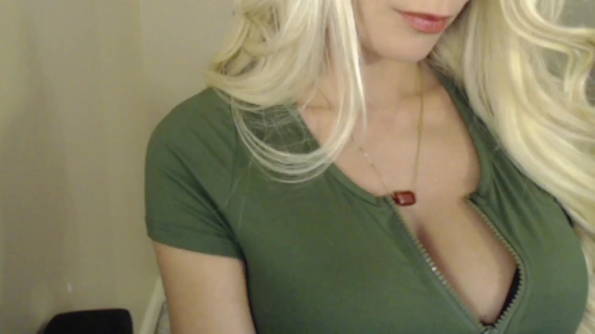 Gallery image thumbnail from Sassy_Nympho's myfreecams stream on, 04/29/2025, 02:23 image 12 of 20