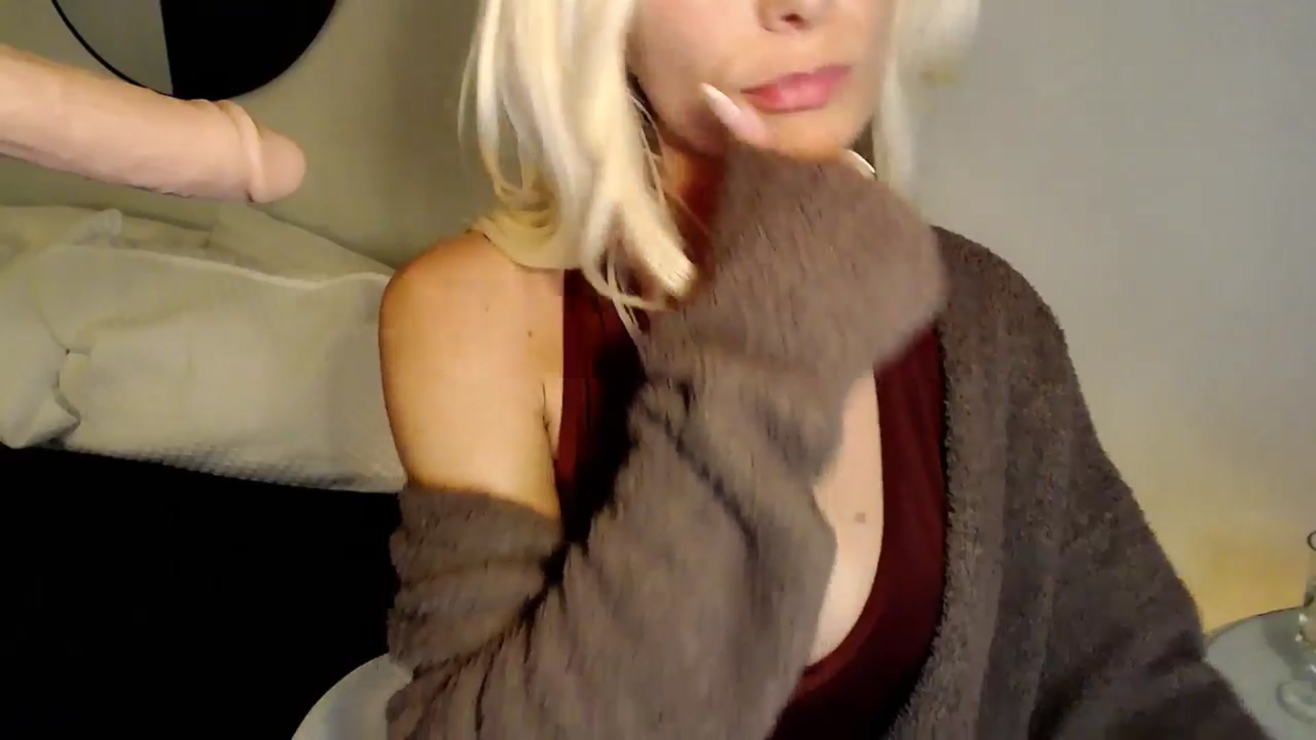 Gallery image thumbnail from Sassy_Nympho's myfreecams stream on, 11/23/2025, 05:00 image 16 of 20