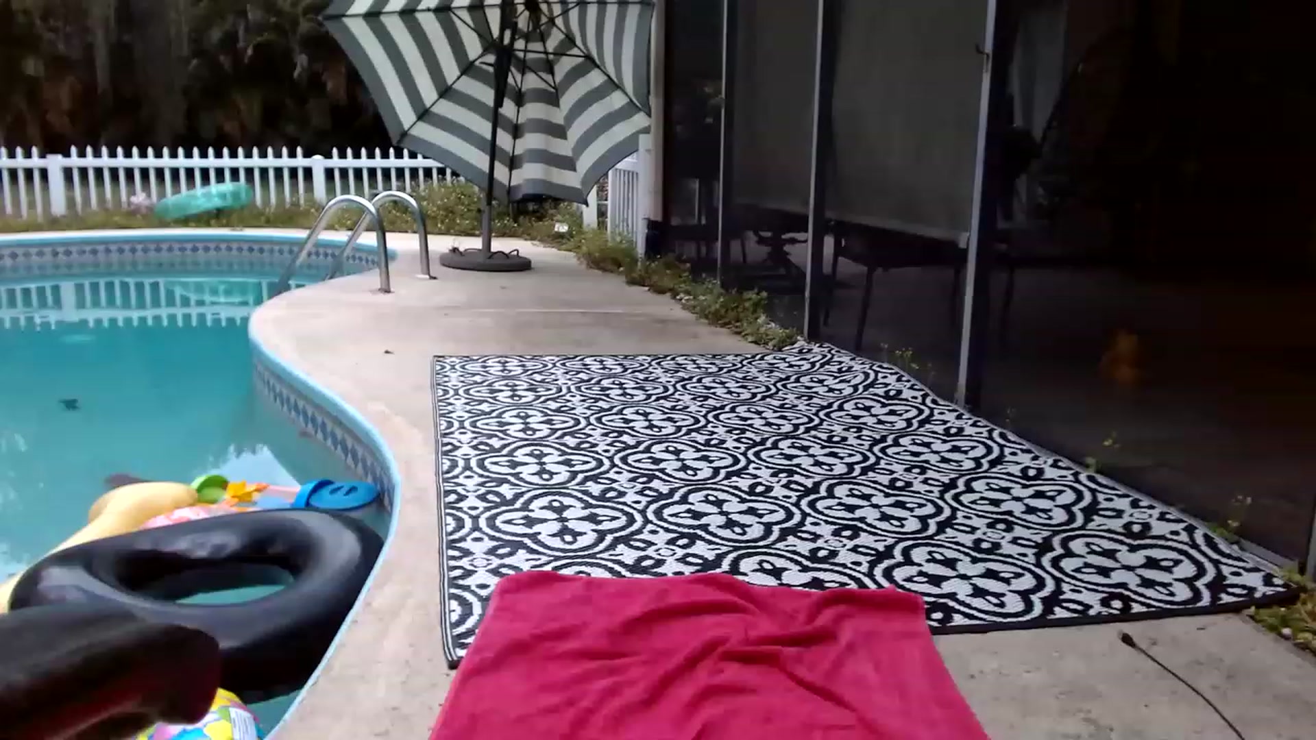 Gallery image thumbnail from Sassy_Skye's myfreecams stream on, 05/23/2023, 16:43 image 1 of 20