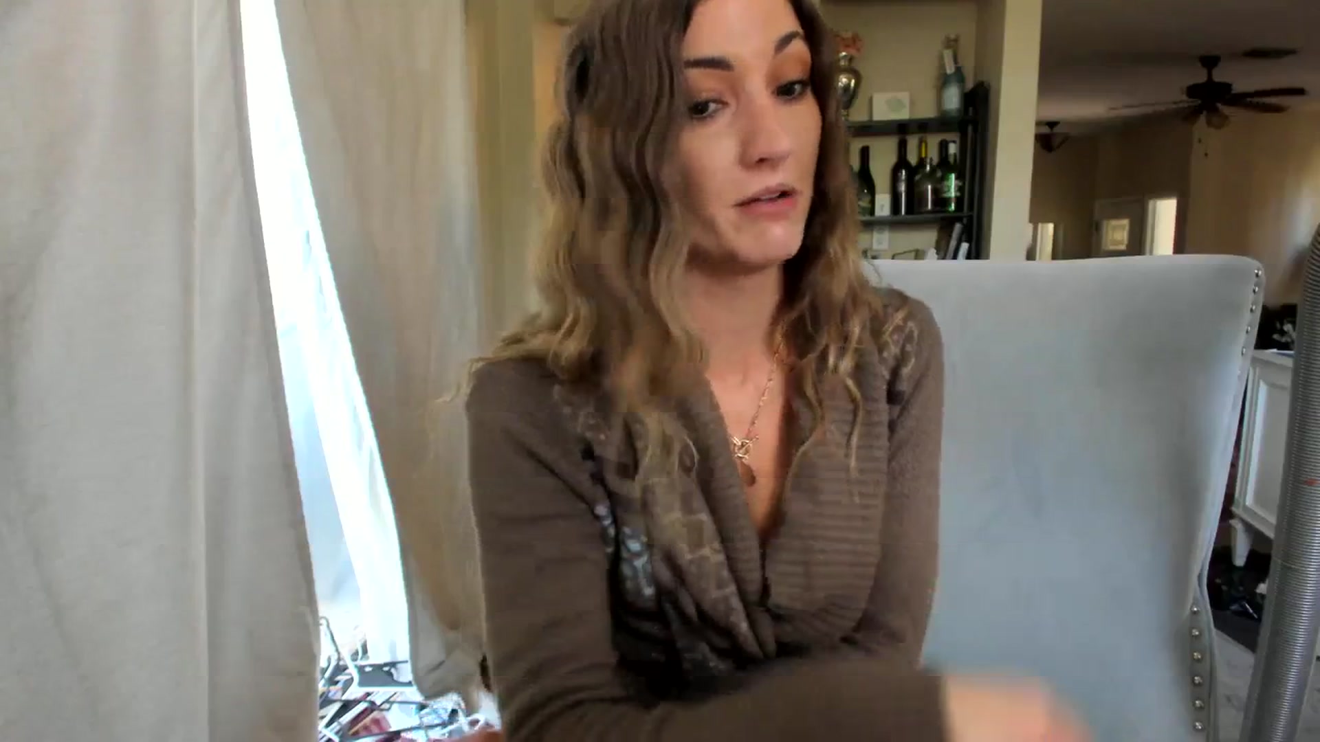 Gallery image thumbnail from Sassy_Skye's myfreecams stream on, 03/28/2024, 17:12 image 3 of 20