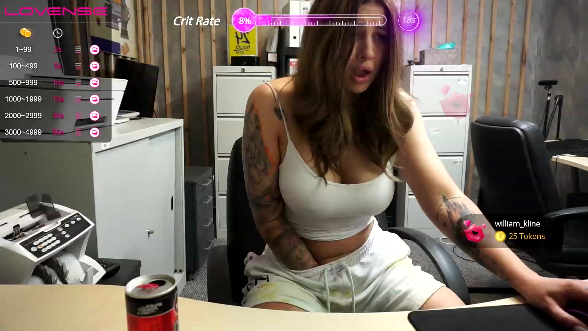 Gallery image thumbnail from Sassytiffxxx's myfreecams stream on, 06/08/2023, 21:13 image 10 of 20