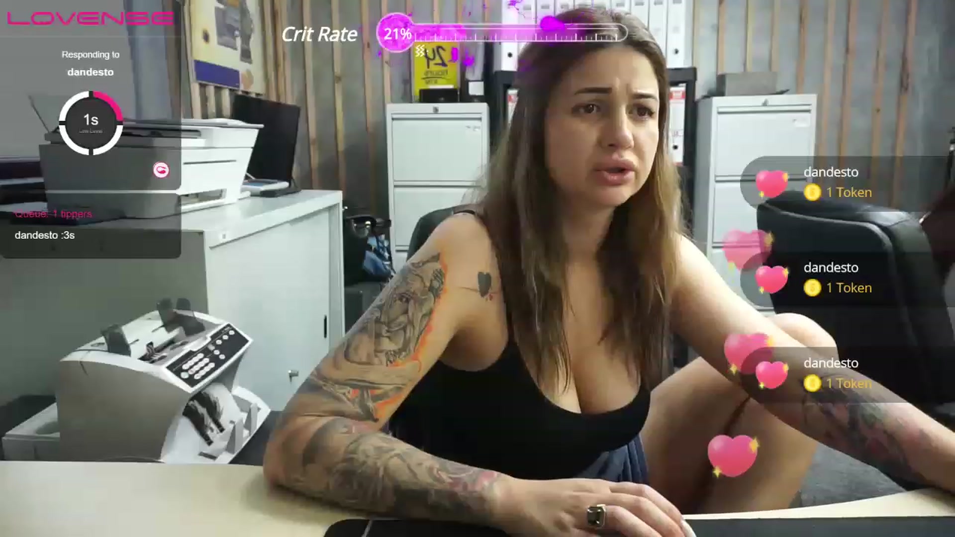 Gallery image thumbnail from Sassytiffxxx's myfreecams stream on, 06/14/2023, 17:20 image 11 of 20
