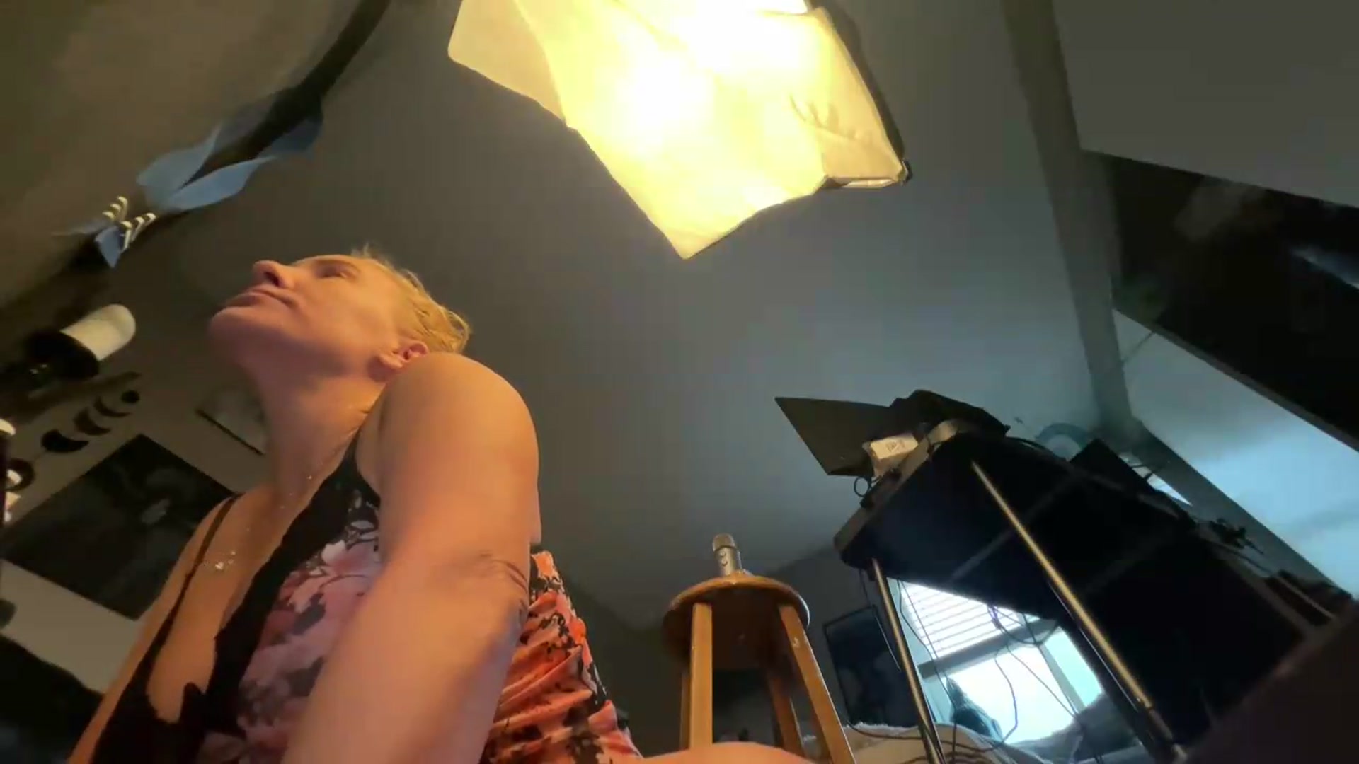 Gallery image thumbnail from SatansPoet's myfreecams stream on, 06/25/2026, 12:26 image 8 of 20