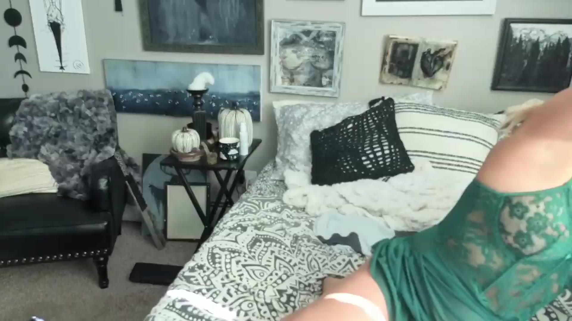 Gallery image thumbnail from SatansPoet's myfreecams stream on, 09/02/2026, 16:29 image 5 of 20