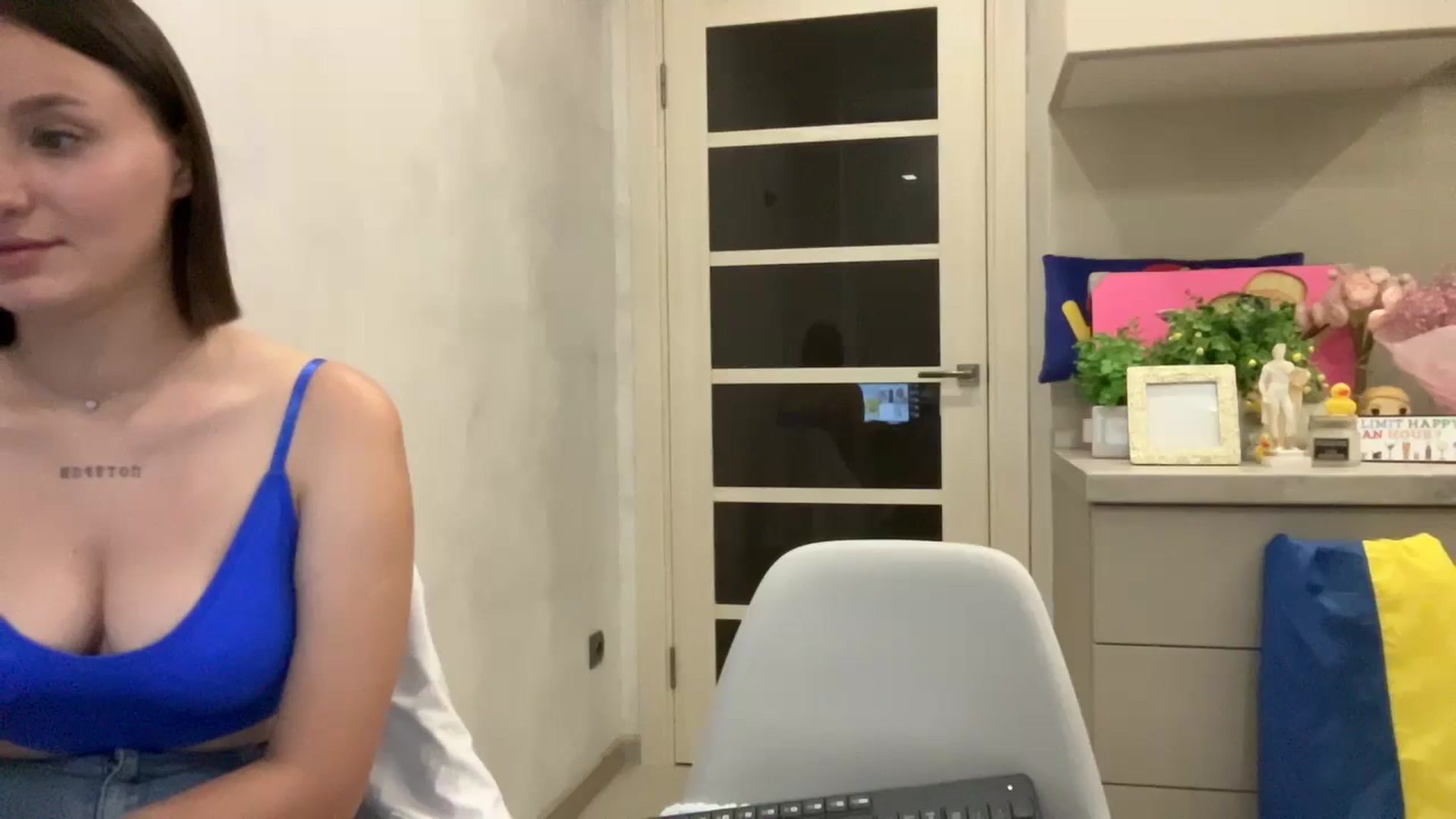 Gallery image thumbnail from Sattisfaction's myfreecams stream on, 08/10/2023, 23:59 image 16 of 20