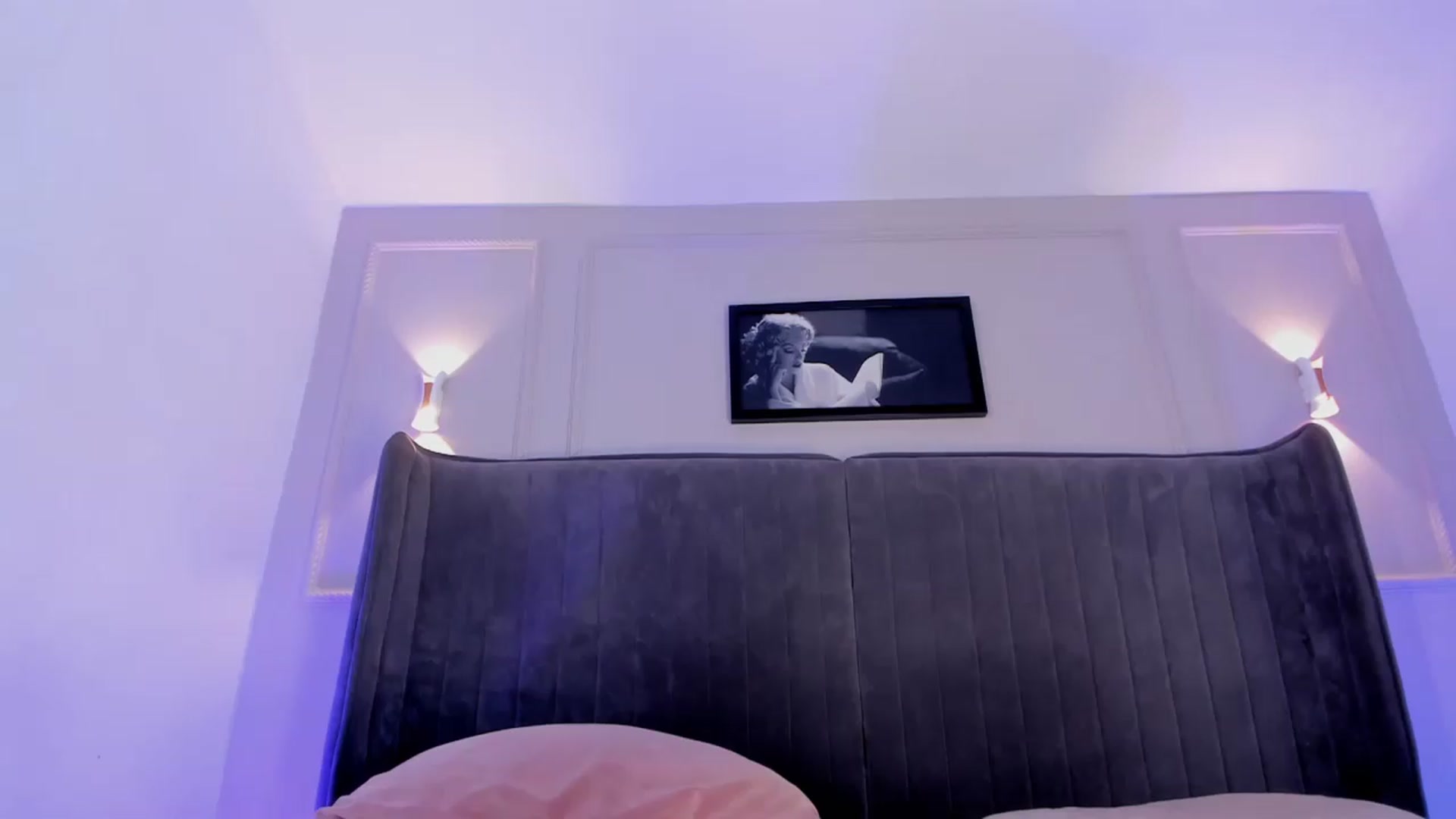 Gallery image thumbnail from Saturn1a's myfreecams stream on, 09/12/2026, 12:57 image 1 of 20