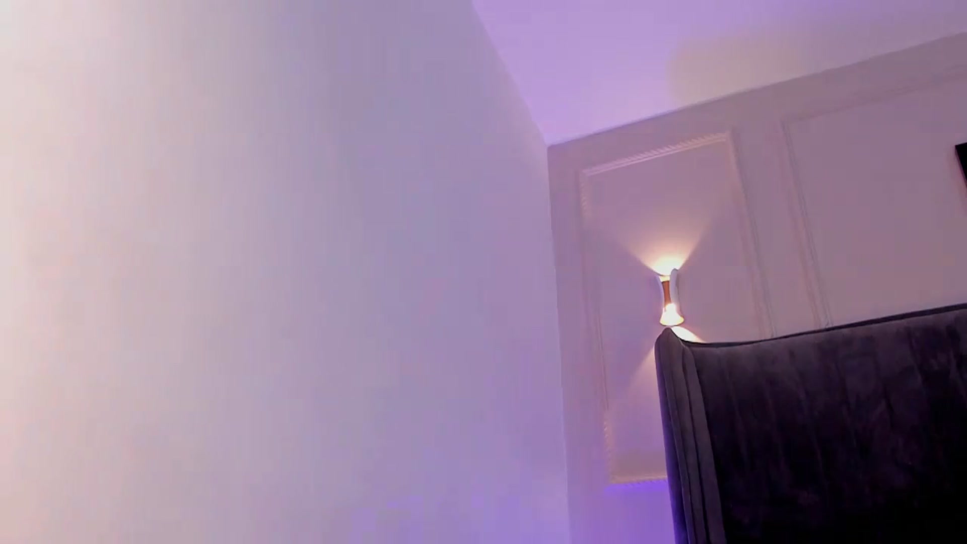 Gallery image thumbnail from Saturn1a's myfreecams stream on, 09/14/2026, 13:32 image 14 of 20