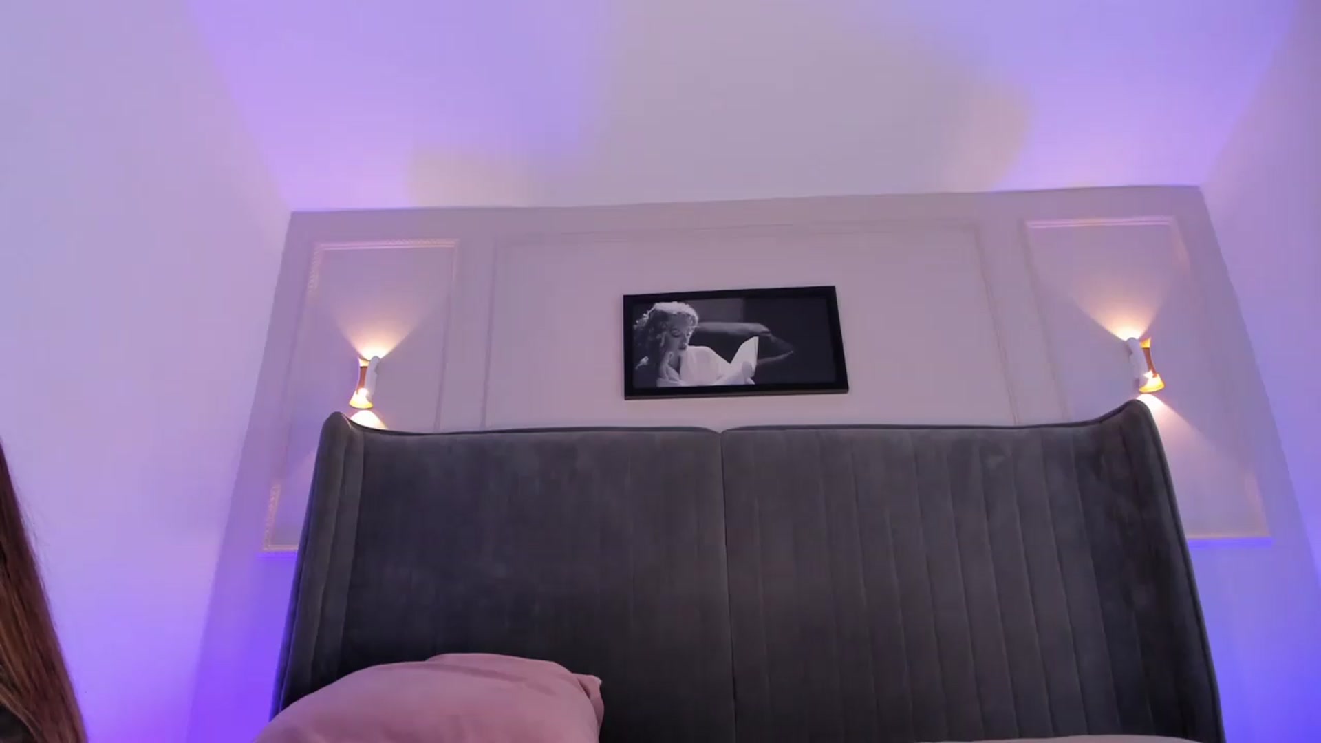 Gallery image thumbnail from Saturn1a's myfreecams stream on, 09/16/2026, 14:12 image 5 of 20