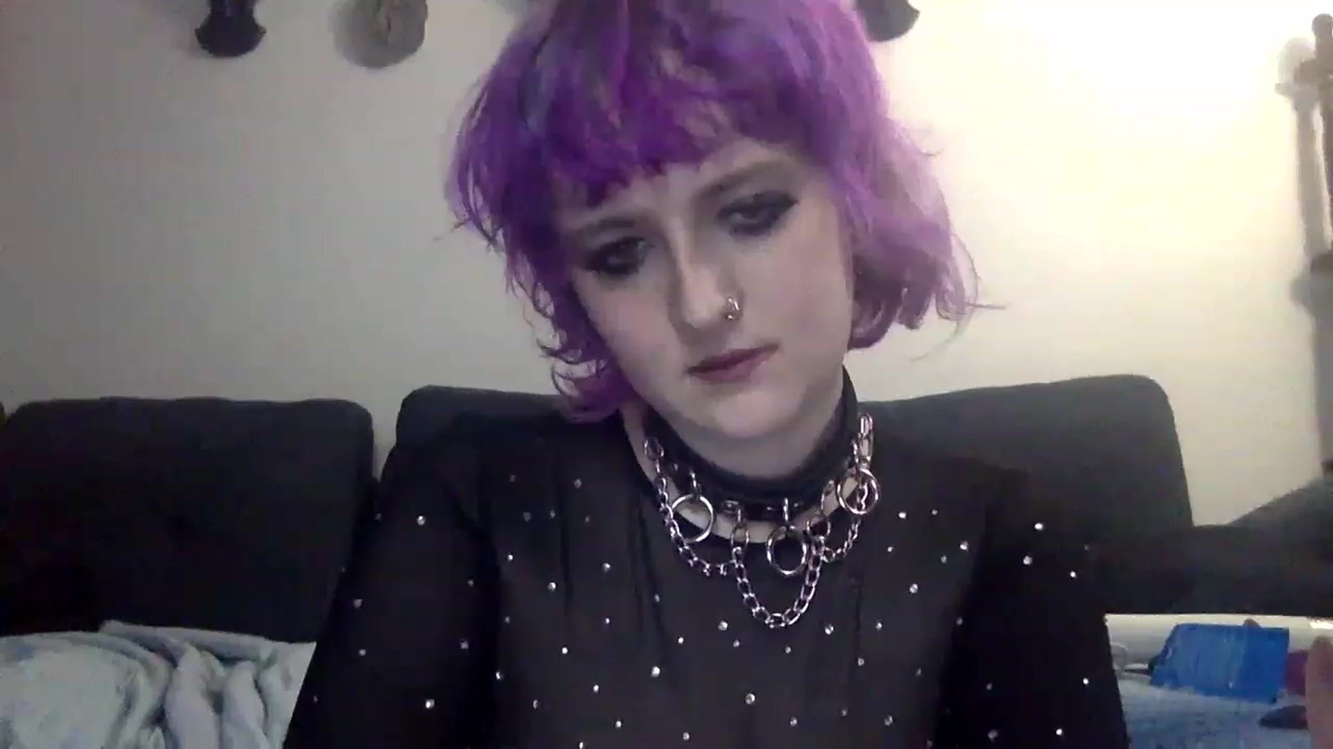 Gallery image thumbnail from SaturnMarz's myfreecams stream on, 01/03/2023, 20:55 image 18 of 20