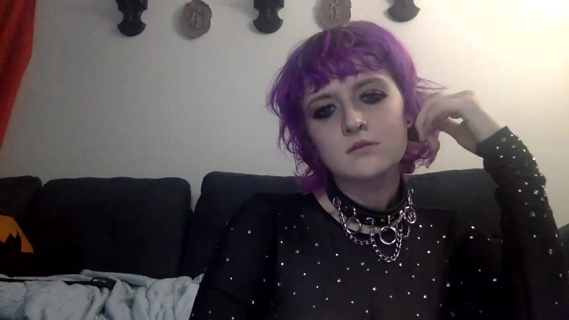 Gallery image thumbnail from SaturnMarz's myfreecams stream on, 01/03/2023, 20:55 image 14 of 20