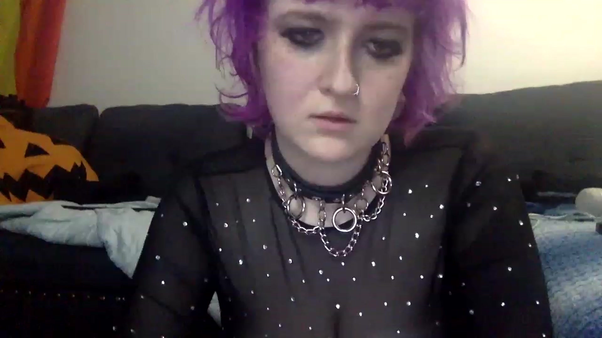 Gallery image thumbnail from SaturnMarz's myfreecams stream on, 01/03/2023, 20:55 image 10 of 20