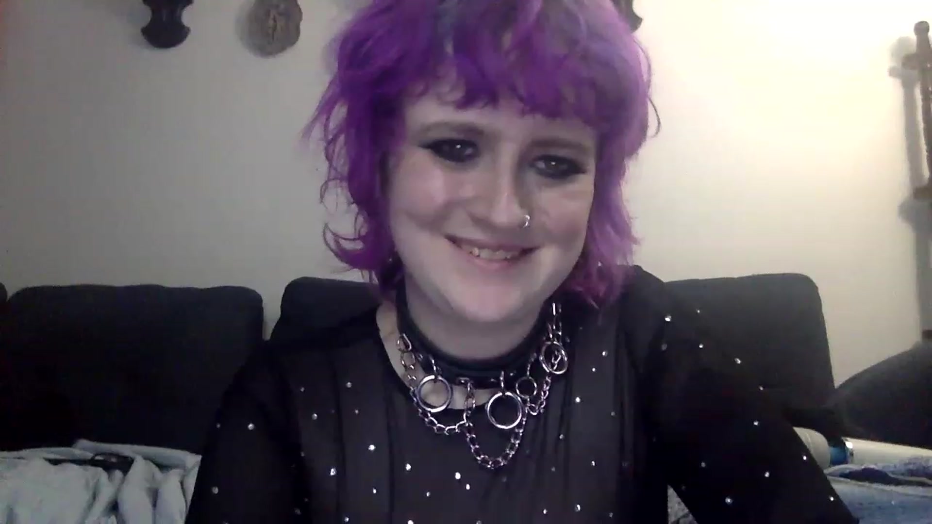 Gallery image thumbnail from SaturnMarz's myfreecams stream on, 01/03/2023, 20:55 image 16 of 20
