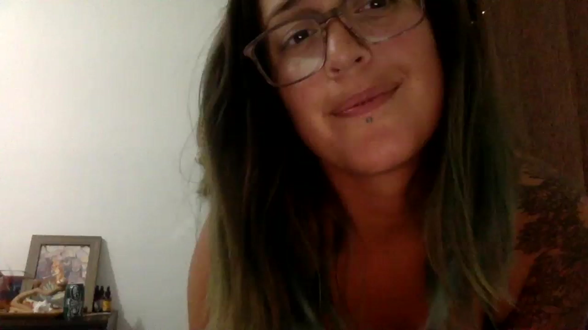 Gallery image thumbnail from Saturn_Return's myfreecams stream on, 07/25/2023, 11:40 image 10 of 20
