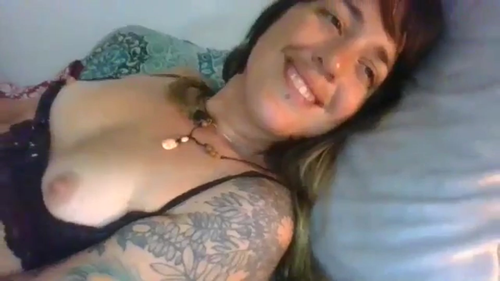 Gallery image thumbnail from Saturn_Return's myfreecams stream on, 05/29/2024, 04:01 image 20 of 20
