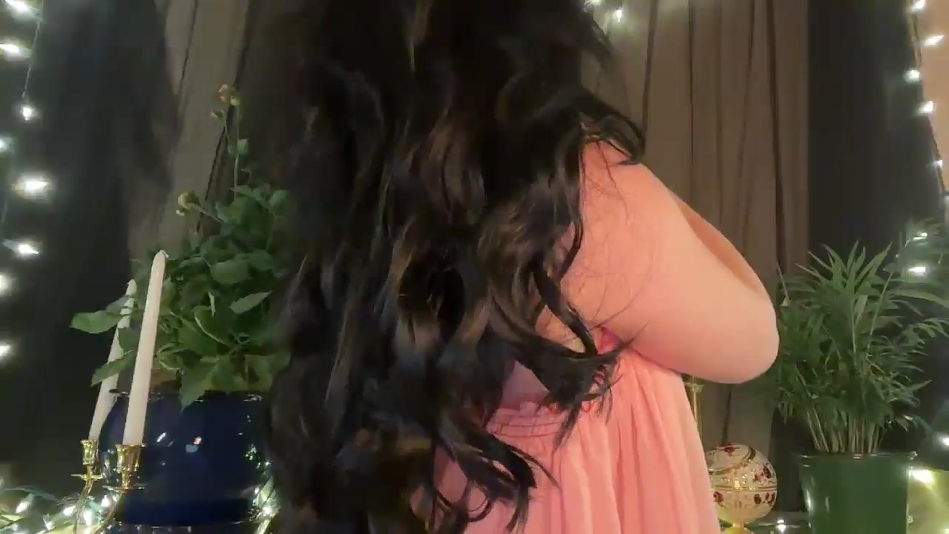 Gallery image thumbnail from Saturngirl's myfreecams stream on, 06/01/2025, 07:23 image 17 of 20