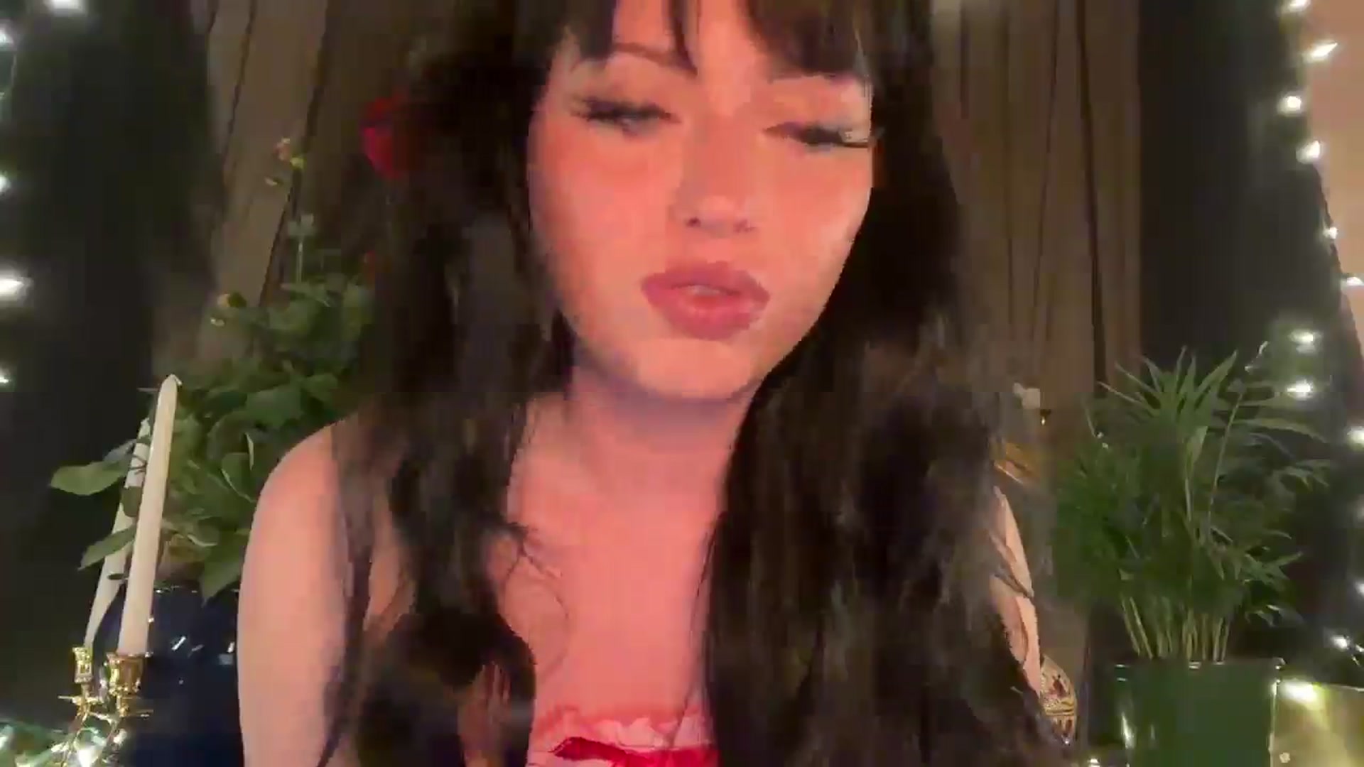 Gallery image thumbnail from Saturngirl's myfreecams stream on, 06/01/2025, 07:23 image 5 of 20