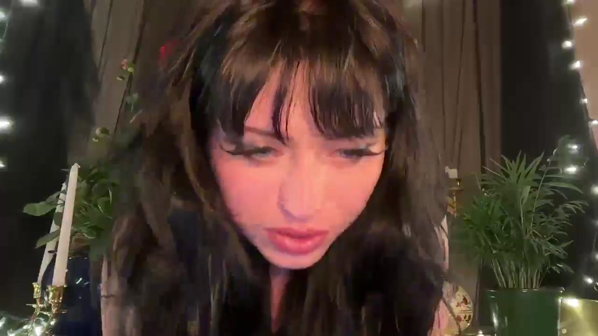 Gallery image thumbnail from Saturngirl's myfreecams stream on, 06/01/2025, 07:23 image 6 of 20