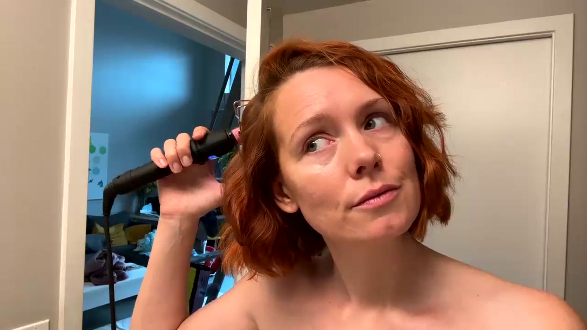 Gallery image thumbnail from SaucySiren's myfreecams stream on, 02/20/2024, 20:53 image 7 of 20