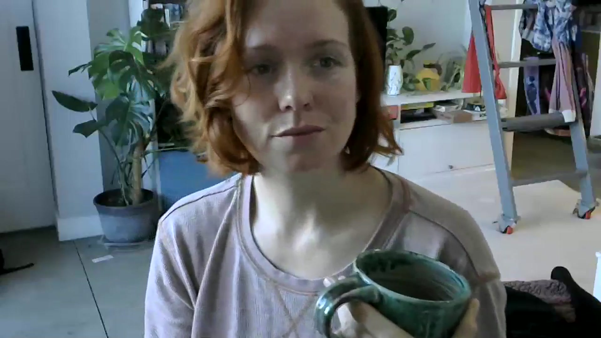 Gallery image thumbnail from SaucySiren's myfreecams stream on, 02/22/2024, 17:41 image 6 of 20
