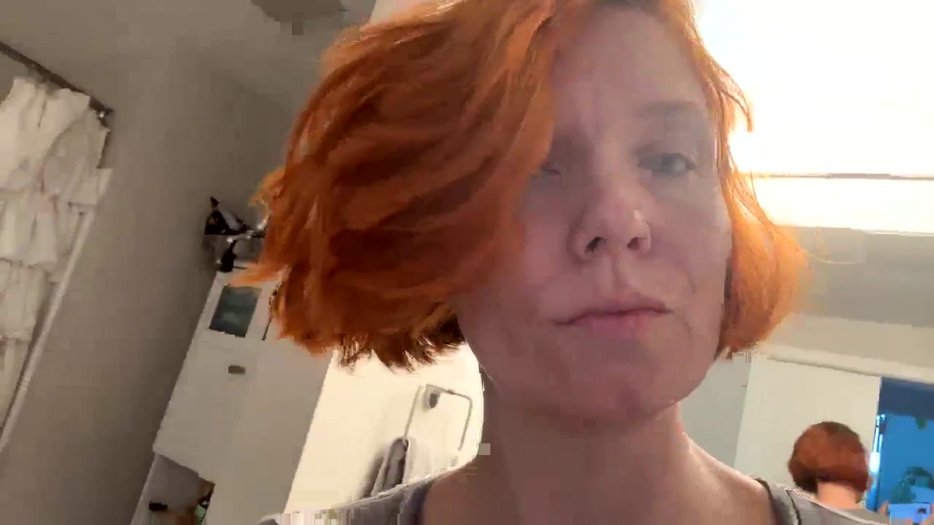Gallery image thumbnail from SaucySiren's myfreecams stream on, 03/19/2024, 19:18 image 18 of 20