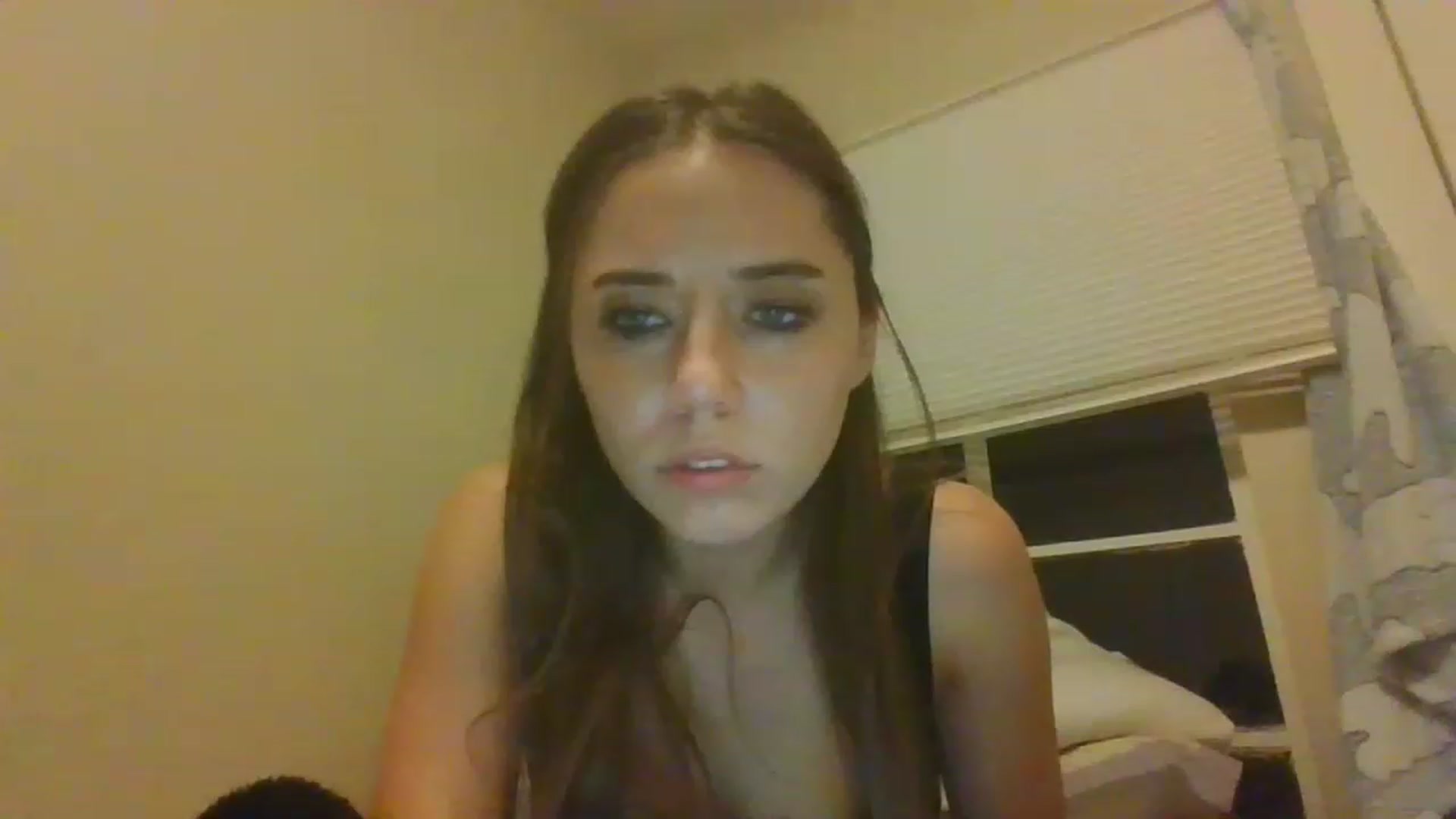 Gallery image thumbnail from Sauuucyb23's myfreecams stream on, 12/12/2022, 01:30 image 9 of 20