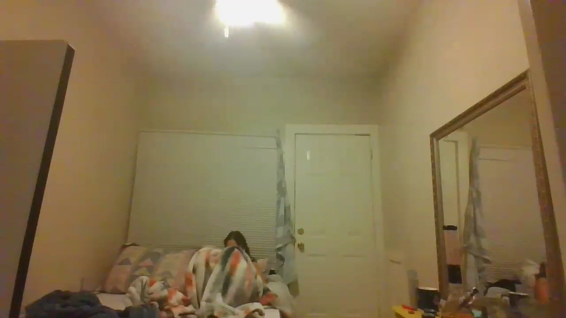 Gallery image thumbnail from Sauuucyb23's myfreecams stream on, 12/12/2022, 02:42 image 20 of 20