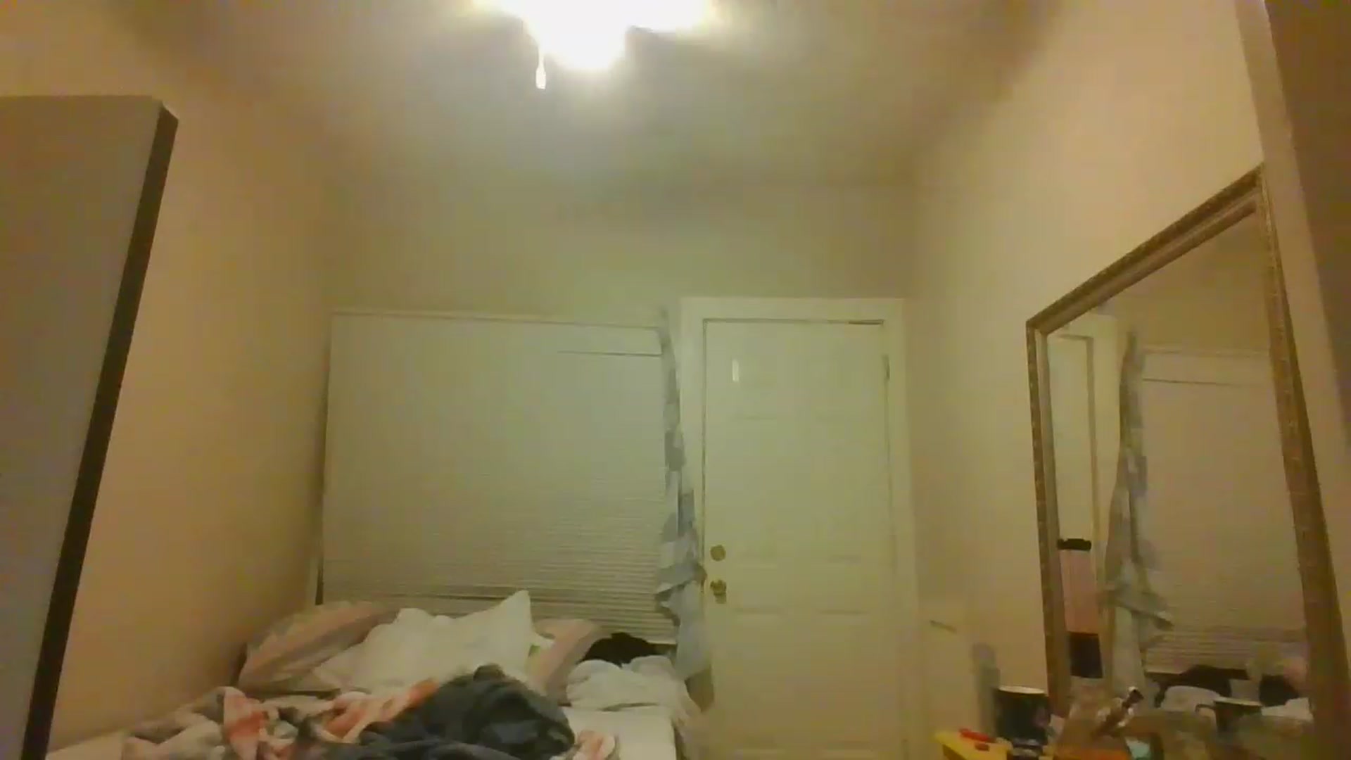 Gallery image thumbnail from Sauuucyb23's myfreecams stream on, 12/12/2022, 02:42 image 9 of 20