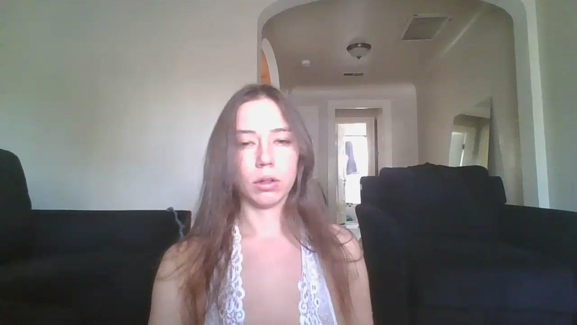 Gallery image thumbnail from Sauuucyb23's myfreecams stream on, 12/12/2022, 18:19 image 15 of 20