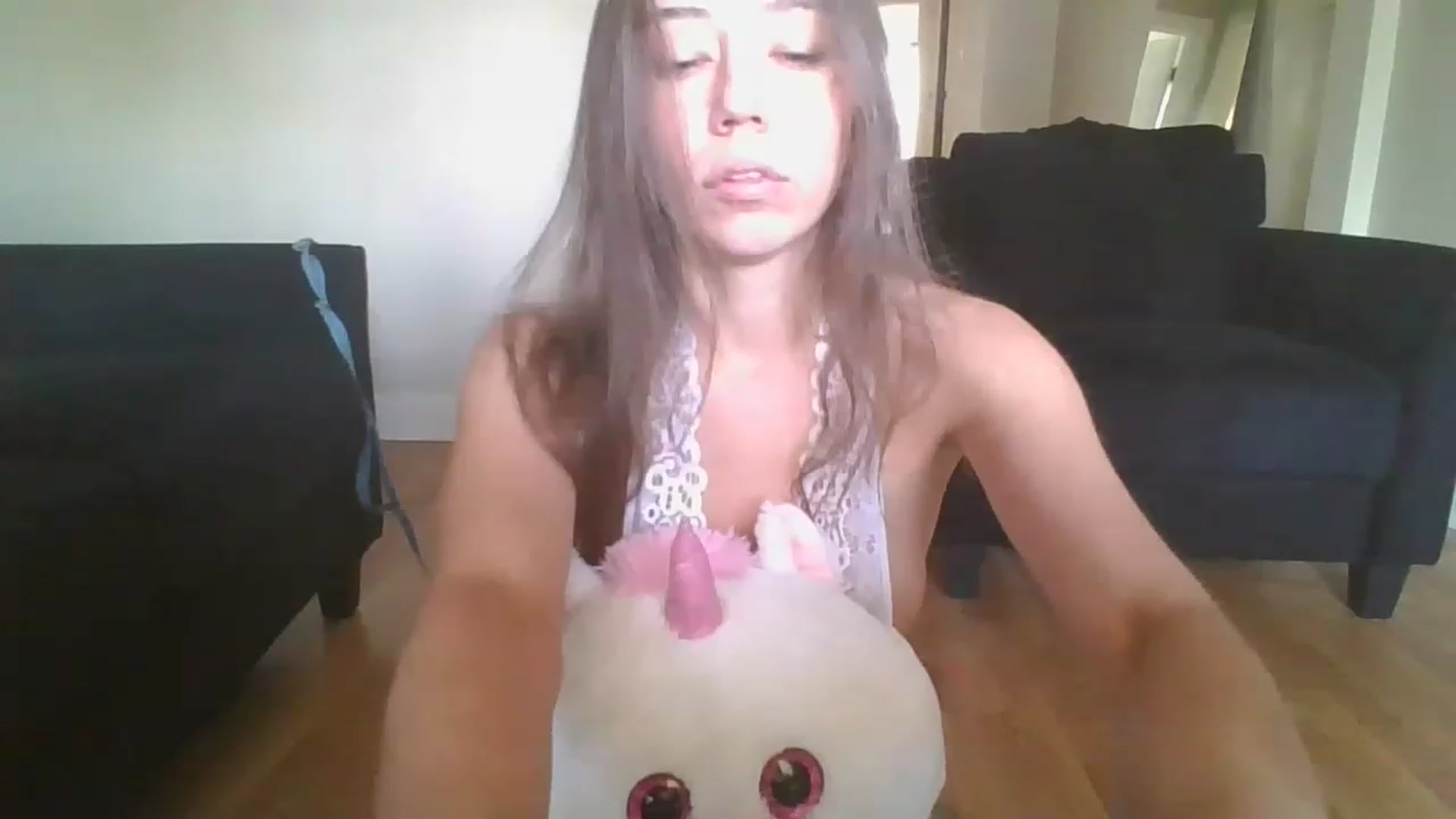 Gallery image thumbnail from Sauuucyb23's myfreecams stream on, 12/12/2022, 18:48 image 9 of 20
