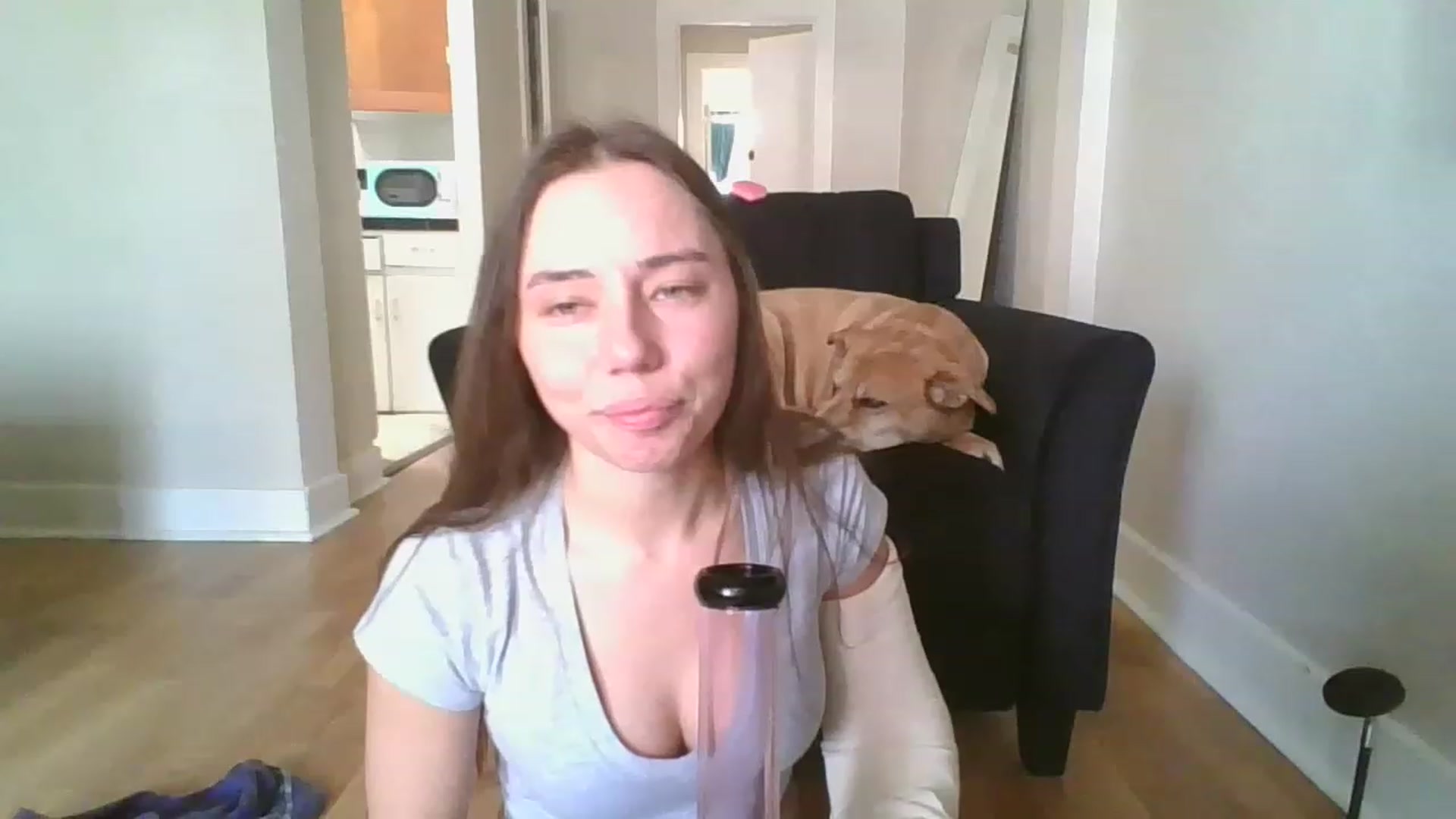 Gallery image thumbnail from Sauuucyb23's myfreecams stream on, 12/18/2022, 20:10 image 8 of 20