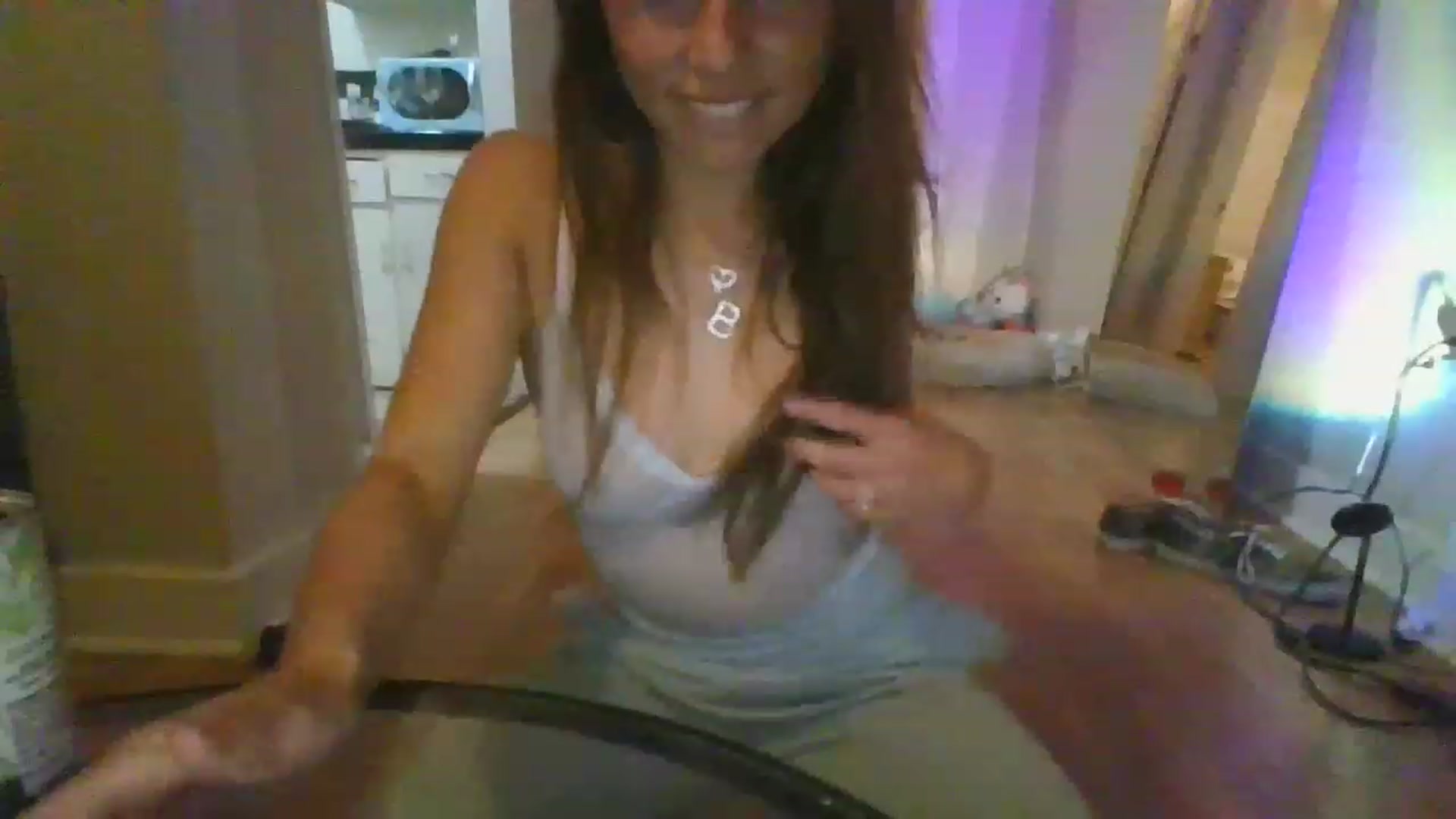 Gallery image thumbnail from Sauuucyb23's myfreecams stream on, 12/27/2022, 05:54 image 5 of 20