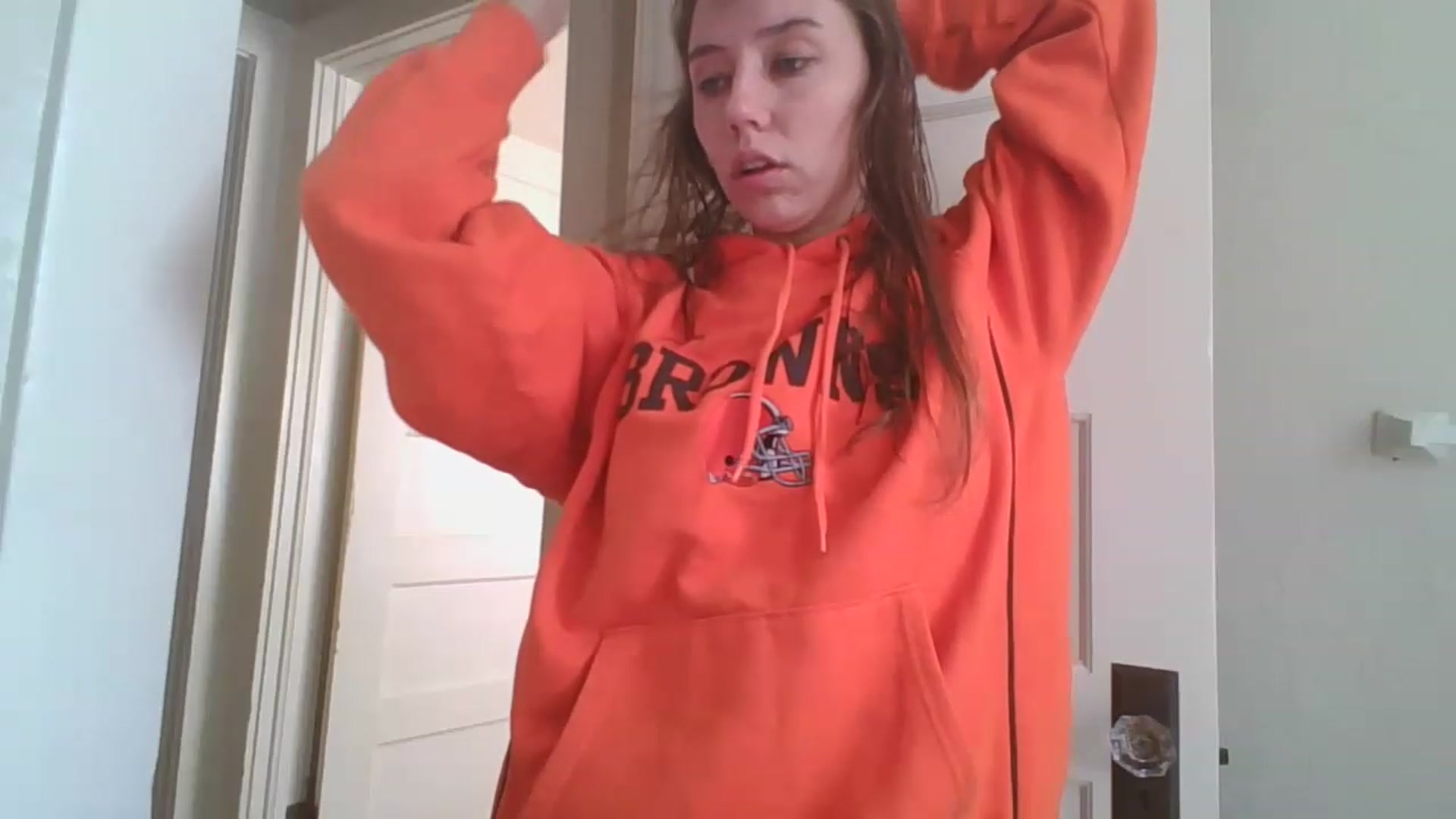 Gallery image thumbnail from Sauuucyb23's myfreecams stream on, 02/09/2023, 17:22 image 19 of 20