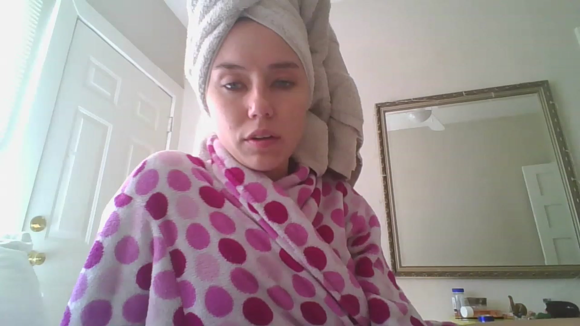 Gallery image thumbnail from Sauuucyb23's myfreecams stream on, 02/09/2023, 17:22 image 10 of 20