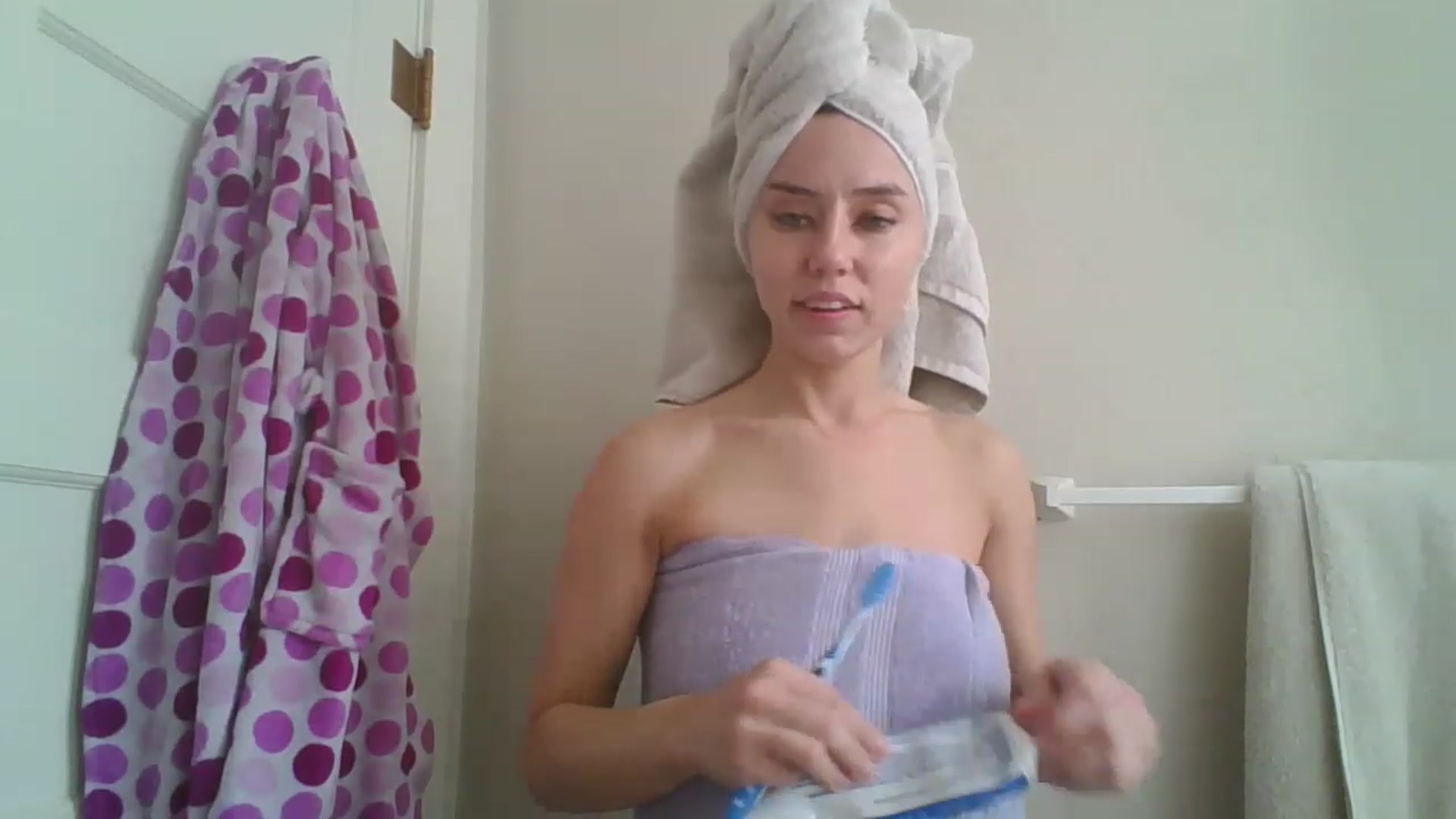 Gallery image thumbnail from Sauuucyb23's myfreecams stream on, 02/09/2023, 17:22 image 5 of 20