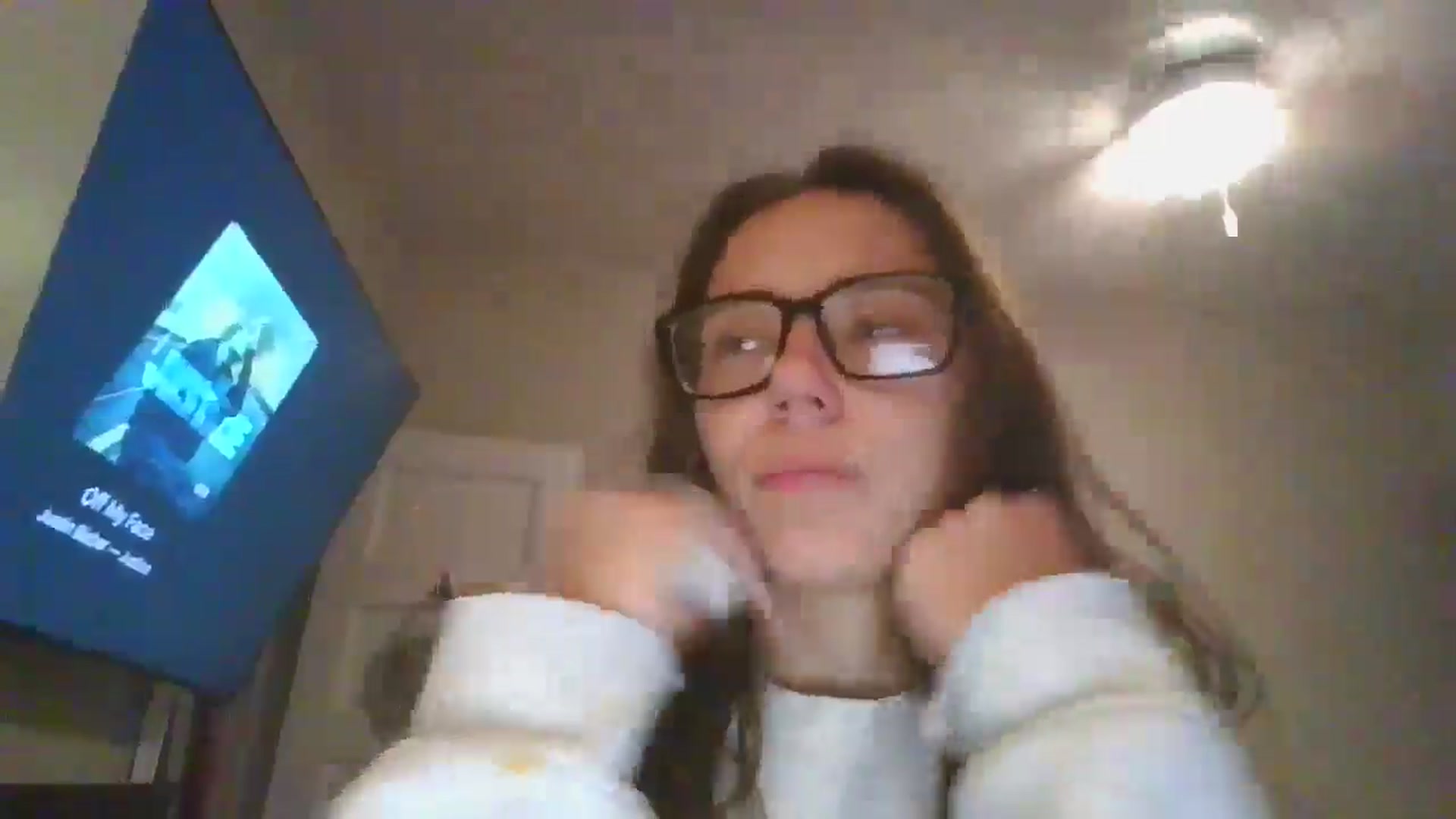 Gallery image thumbnail from Sauuucyb23's myfreecams stream on, 07/16/2024, 07:42 image 14 of 20
