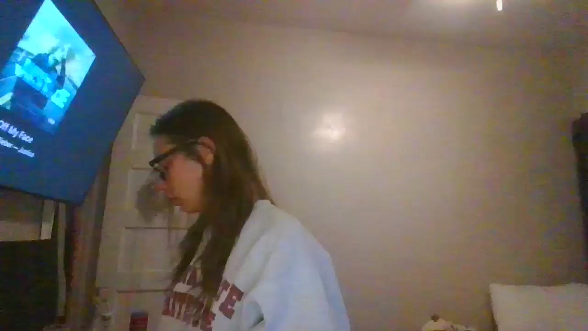 Gallery image thumbnail from Sauuucyb23's myfreecams stream on, 07/16/2024, 07:42 image 18 of 20