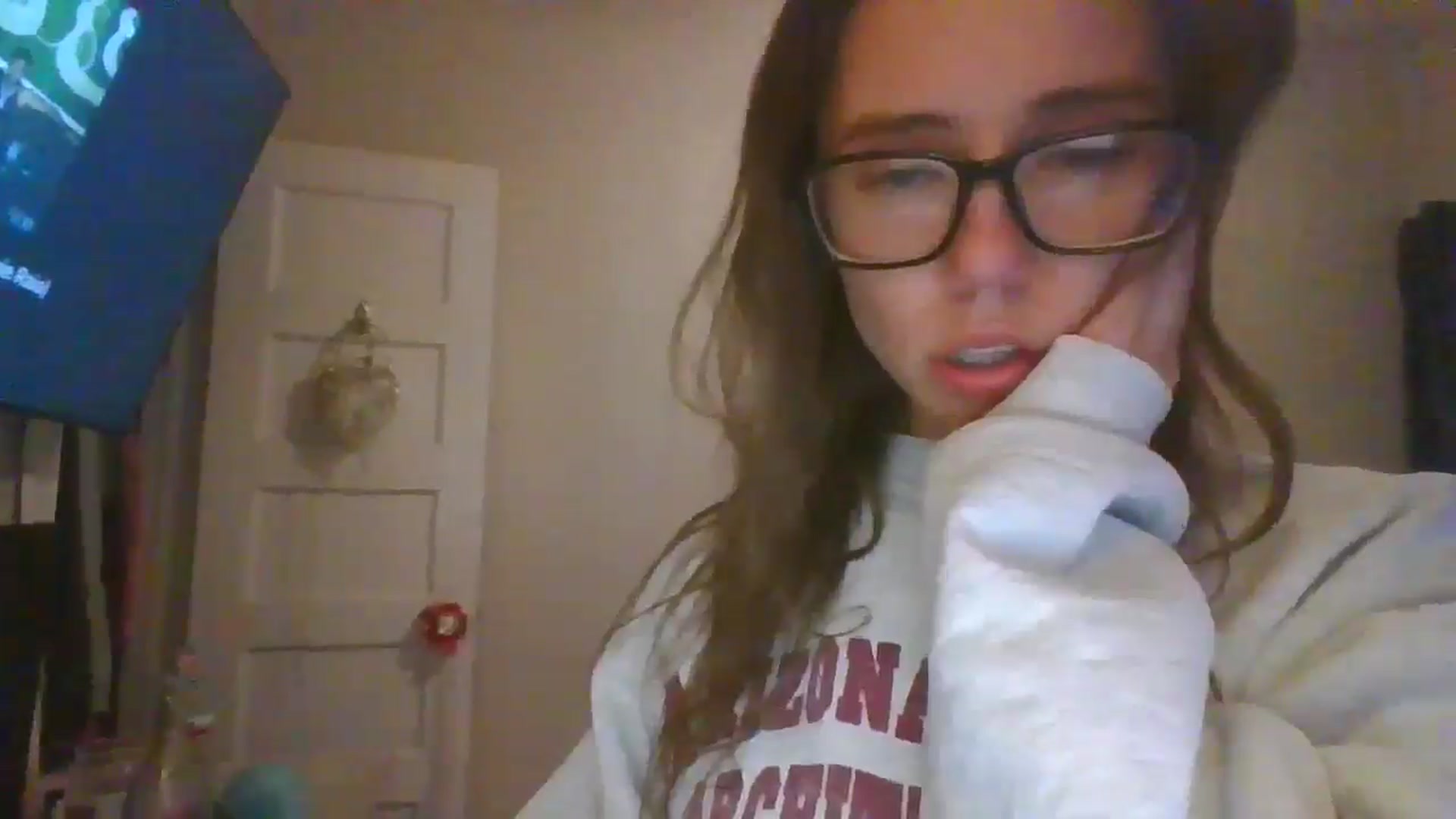 Gallery image thumbnail from Sauuucyb23's myfreecams stream on, 07/16/2024, 07:42 image 4 of 20