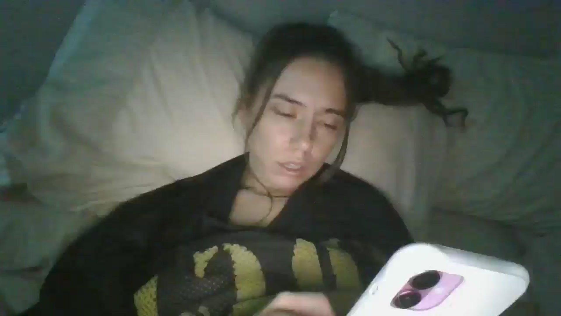 Gallery image thumbnail from Sauuucyb23's myfreecams stream on, 05/19/2025, 06:51 image 15 of 20