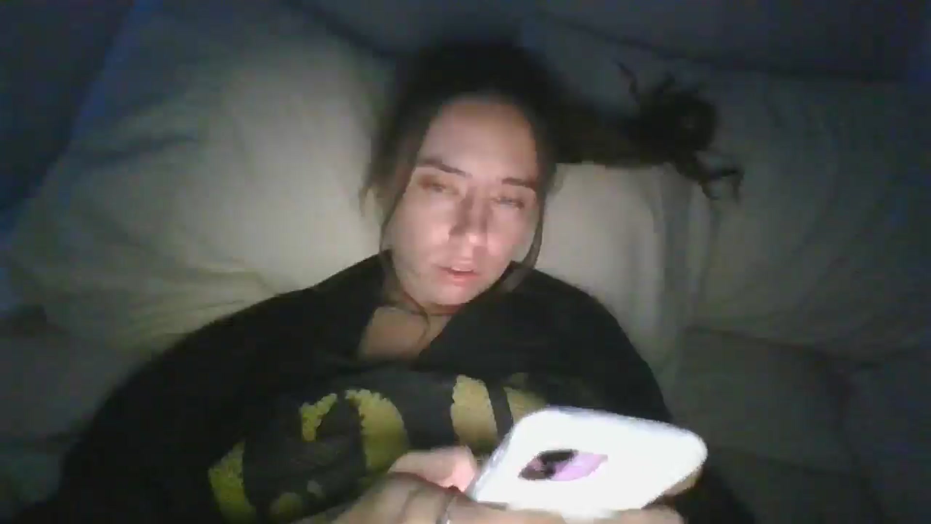 Gallery image thumbnail from Sauuucyb23's myfreecams stream on, 05/19/2025, 06:51 image 16 of 20