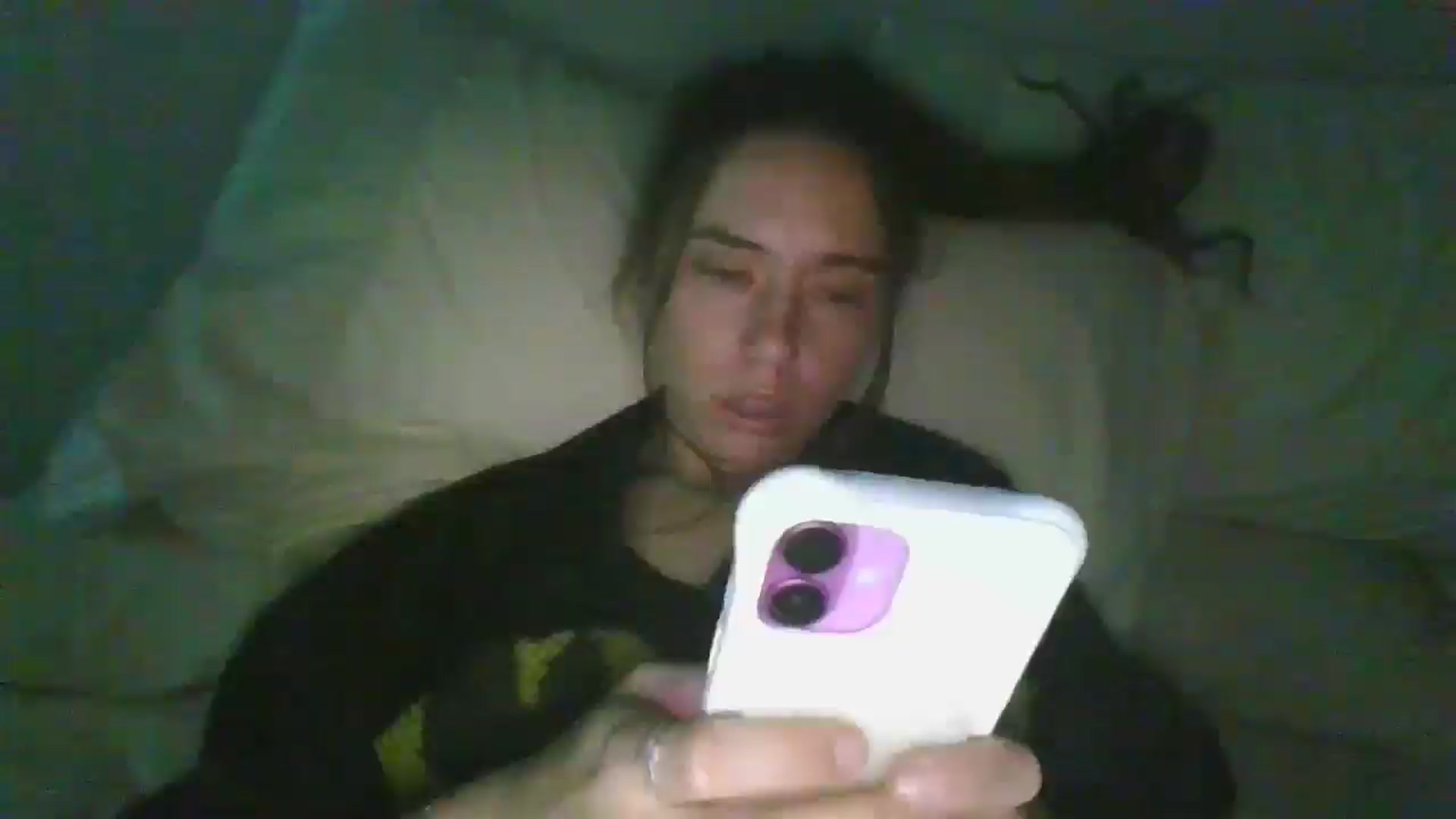 Gallery image thumbnail from Sauuucyb23's myfreecams stream on, 05/19/2025, 06:51 image 11 of 20