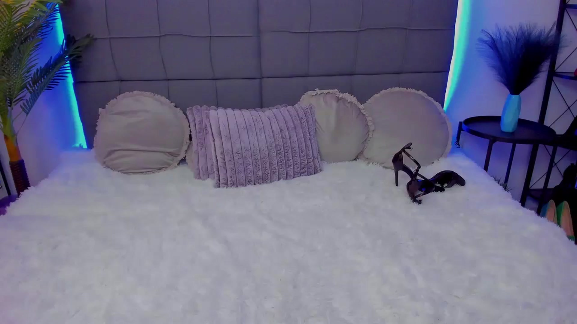 Gallery image thumbnail from Savage_XO's myfreecams stream on, 01/27/2024, 15:05 image 20 of 20