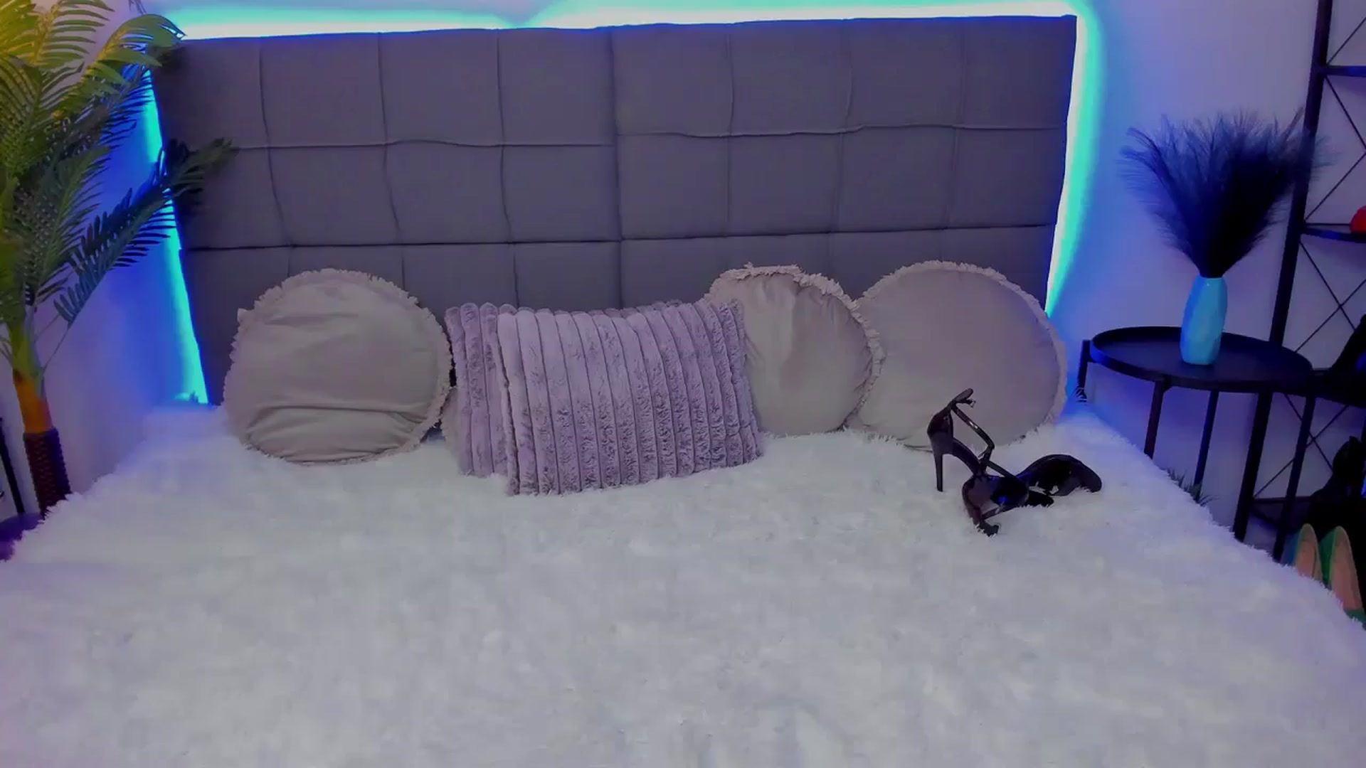 Gallery image thumbnail from Savage_XO's myfreecams stream on, 01/27/2024, 15:05 image 3 of 20