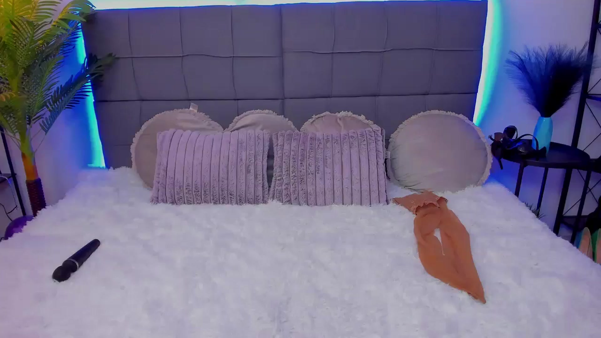 Gallery image thumbnail from Savage_XO's myfreecams stream on, 01/28/2024, 12:53 image 5 of 20